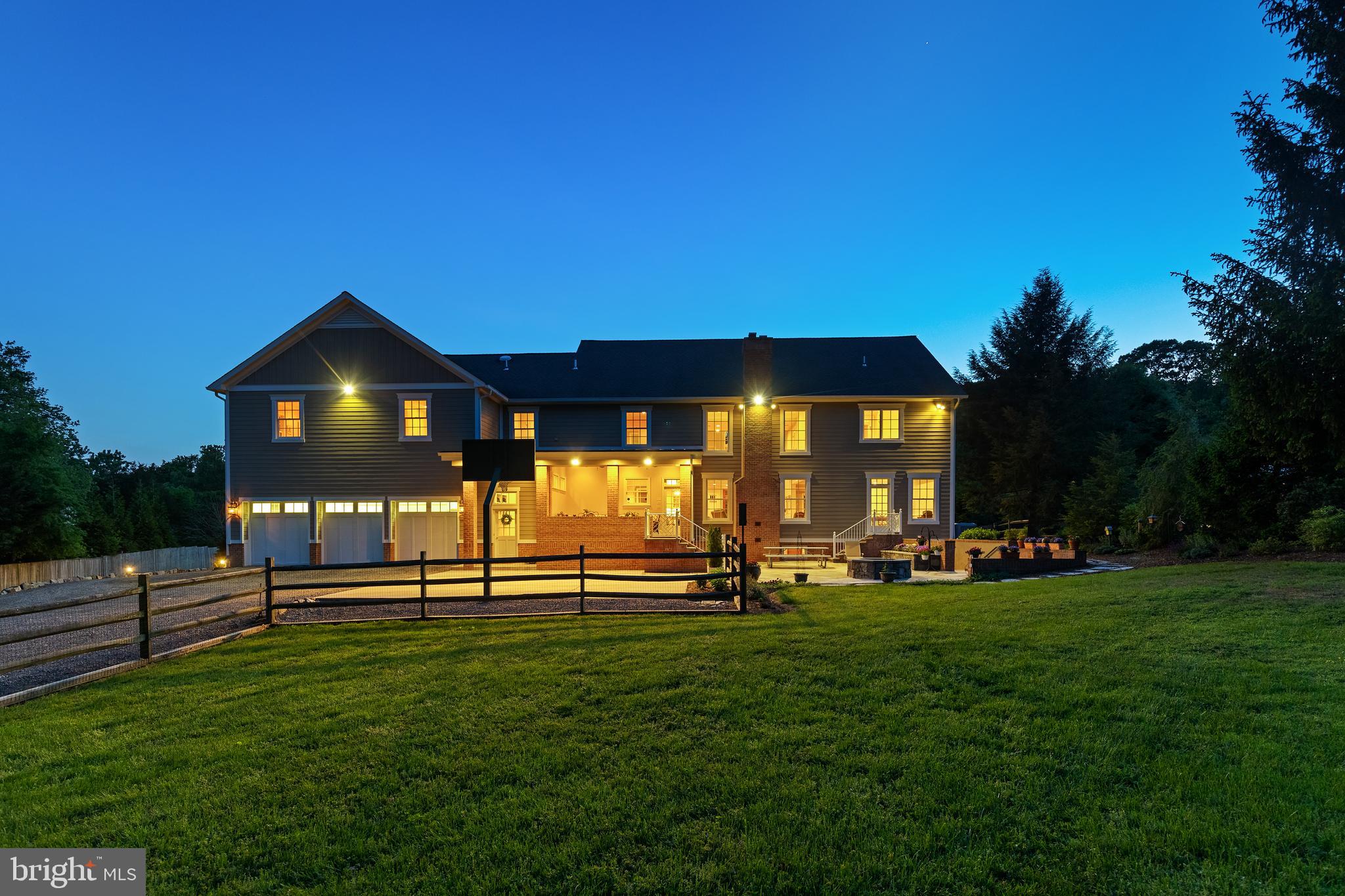 FOX LAKE - Residential