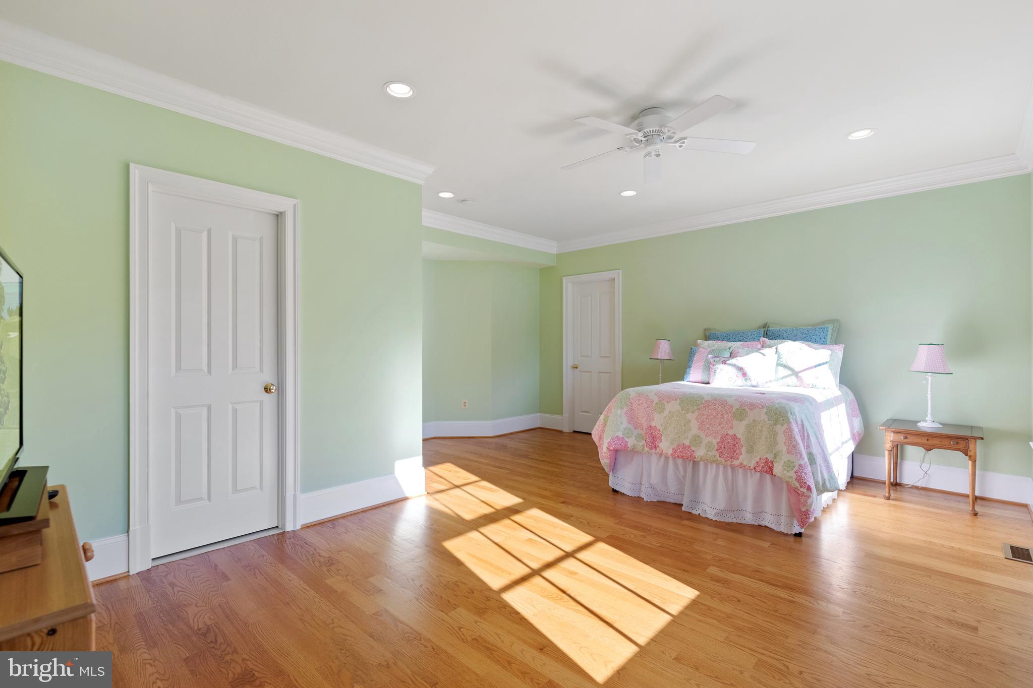 FOX LAKE - Residential