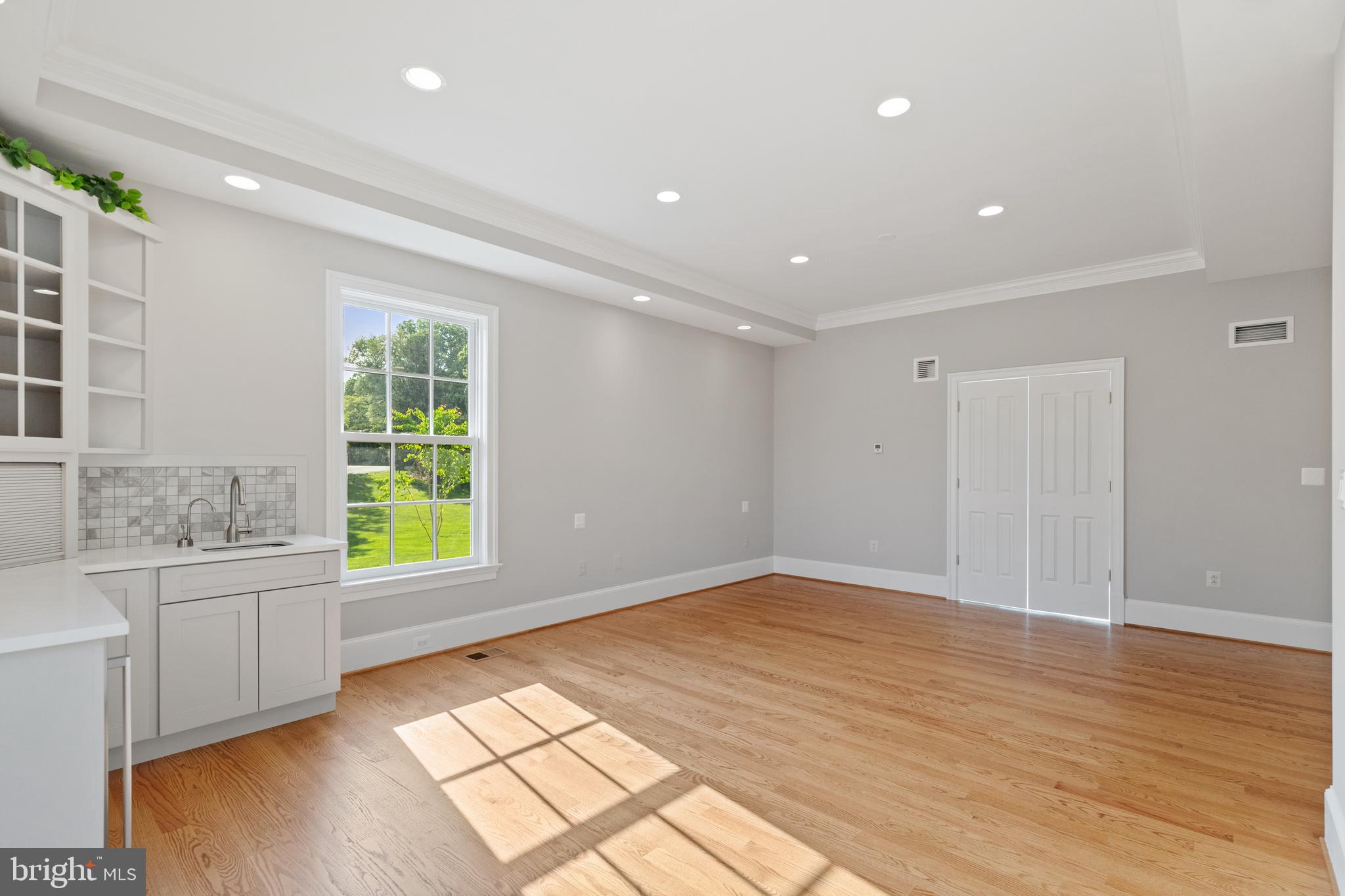 FOX LAKE - Residential