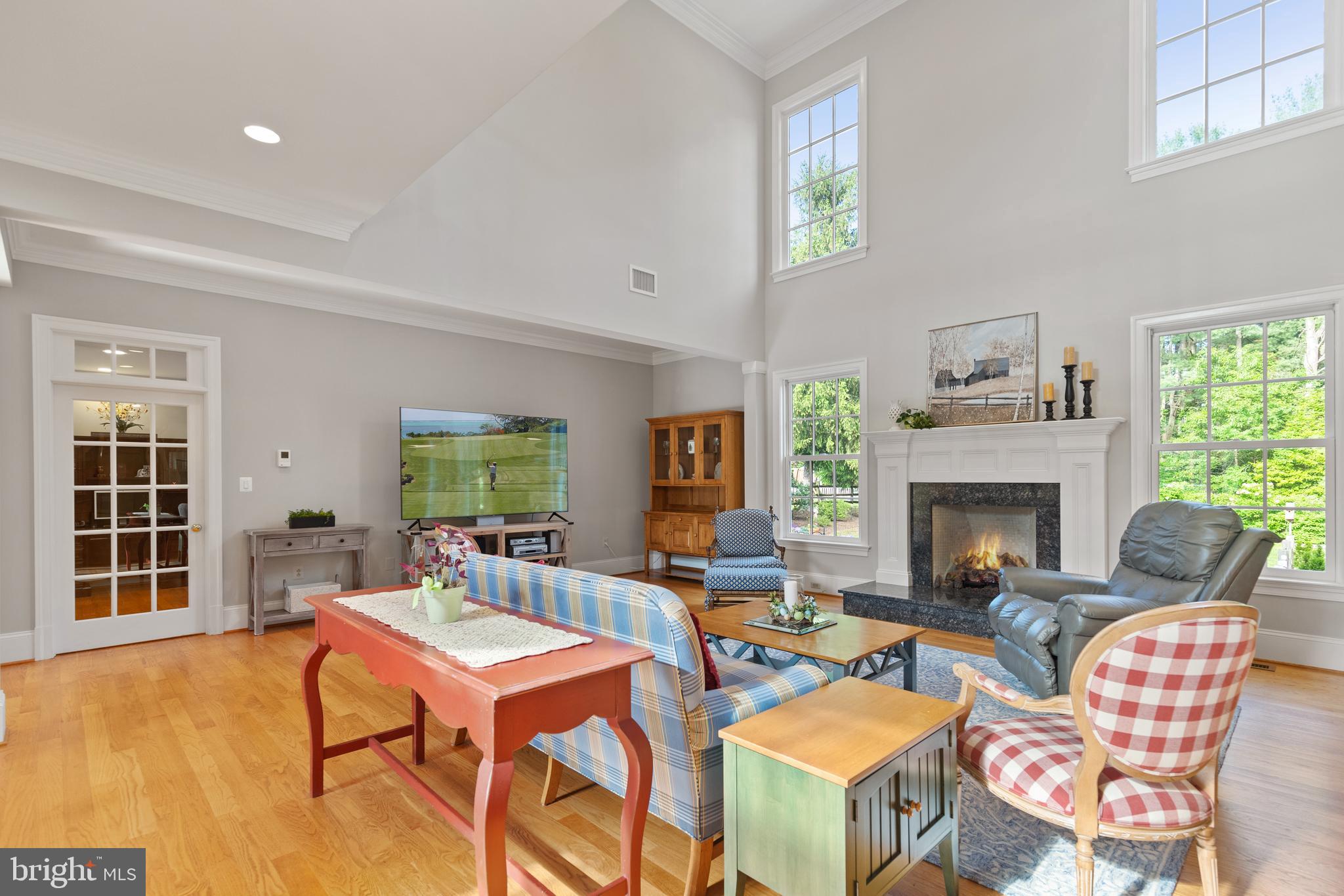 FOX LAKE - Residential