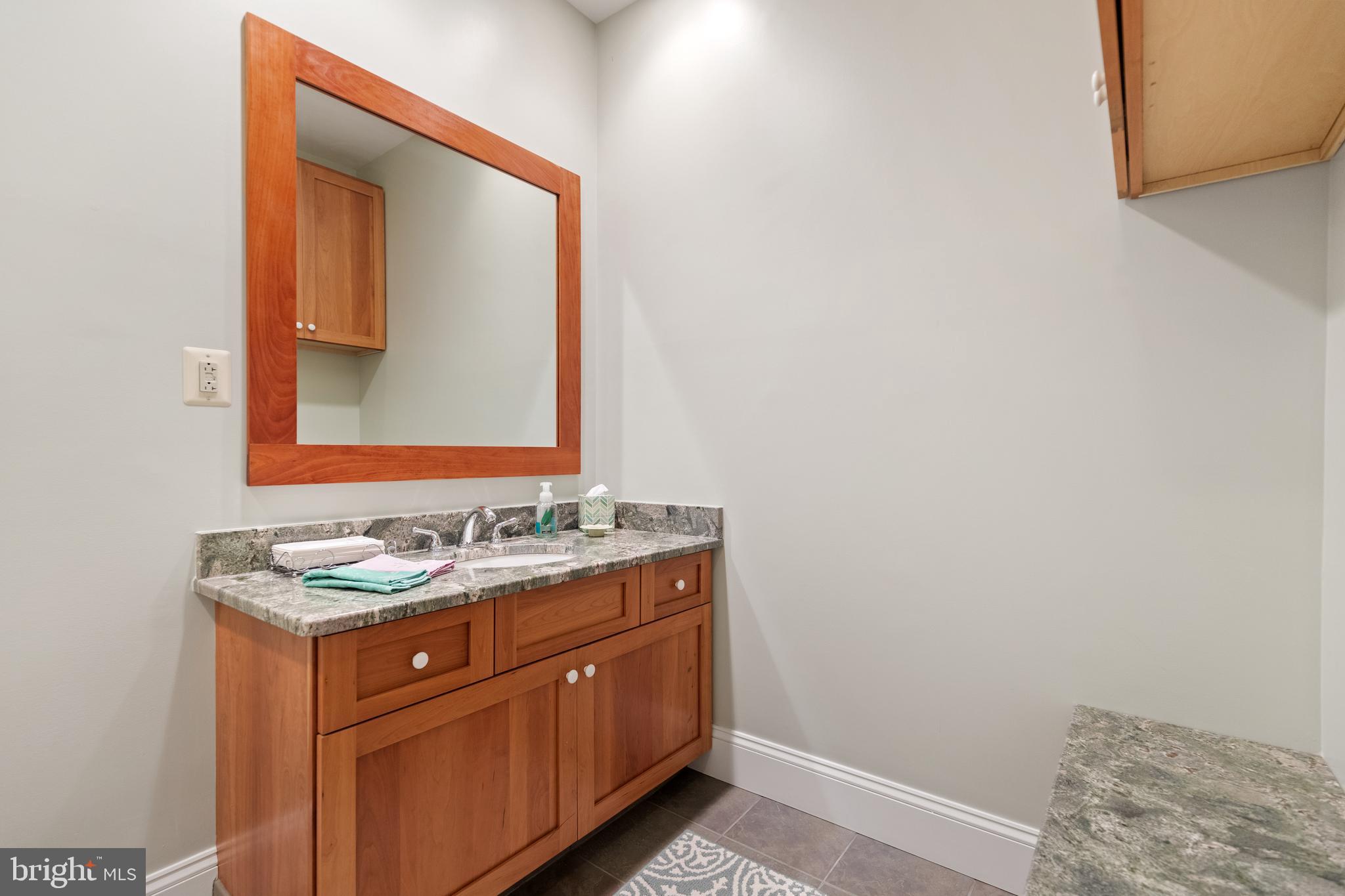 FOX LAKE - Residential