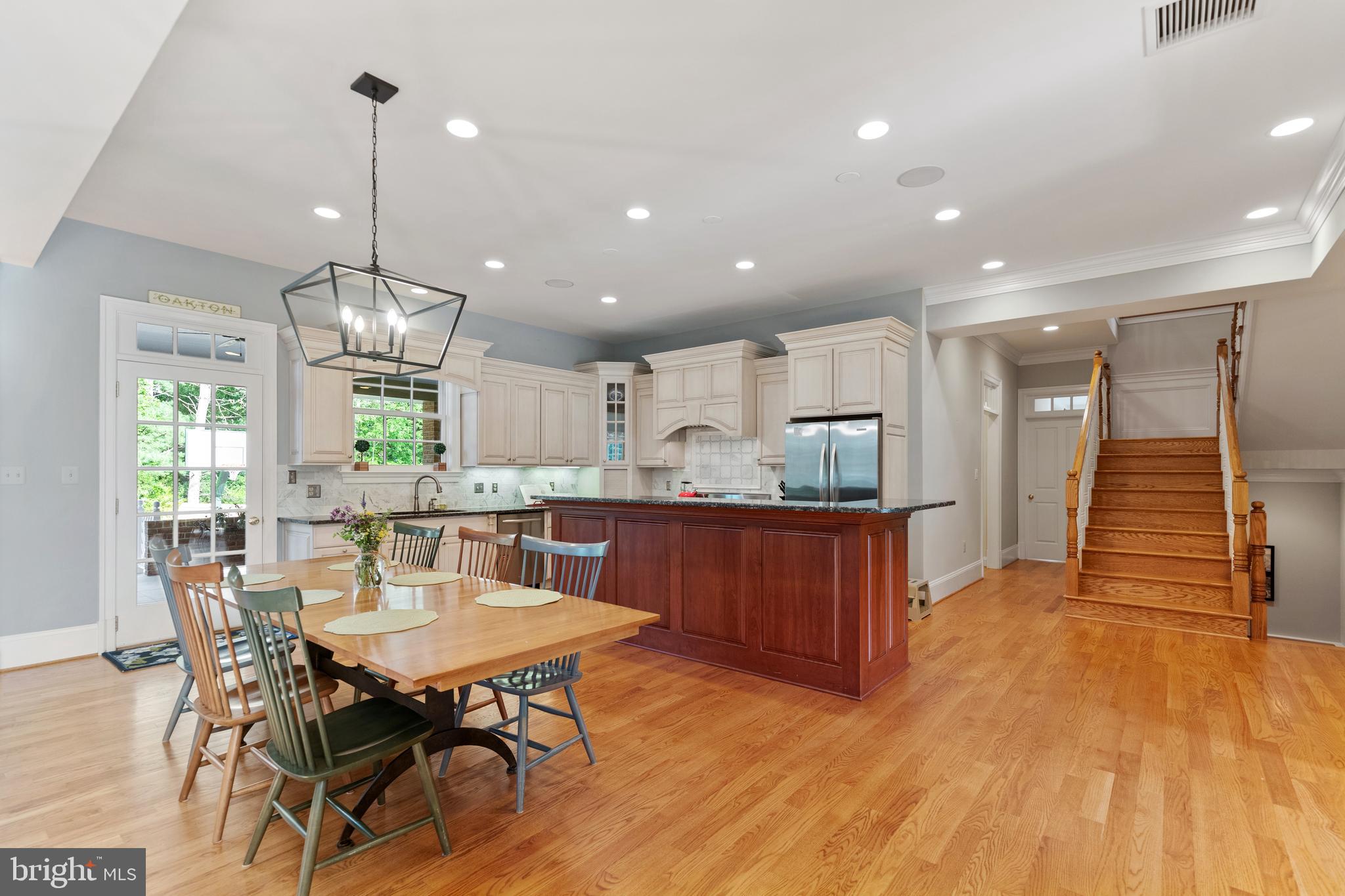 FOX LAKE - Residential