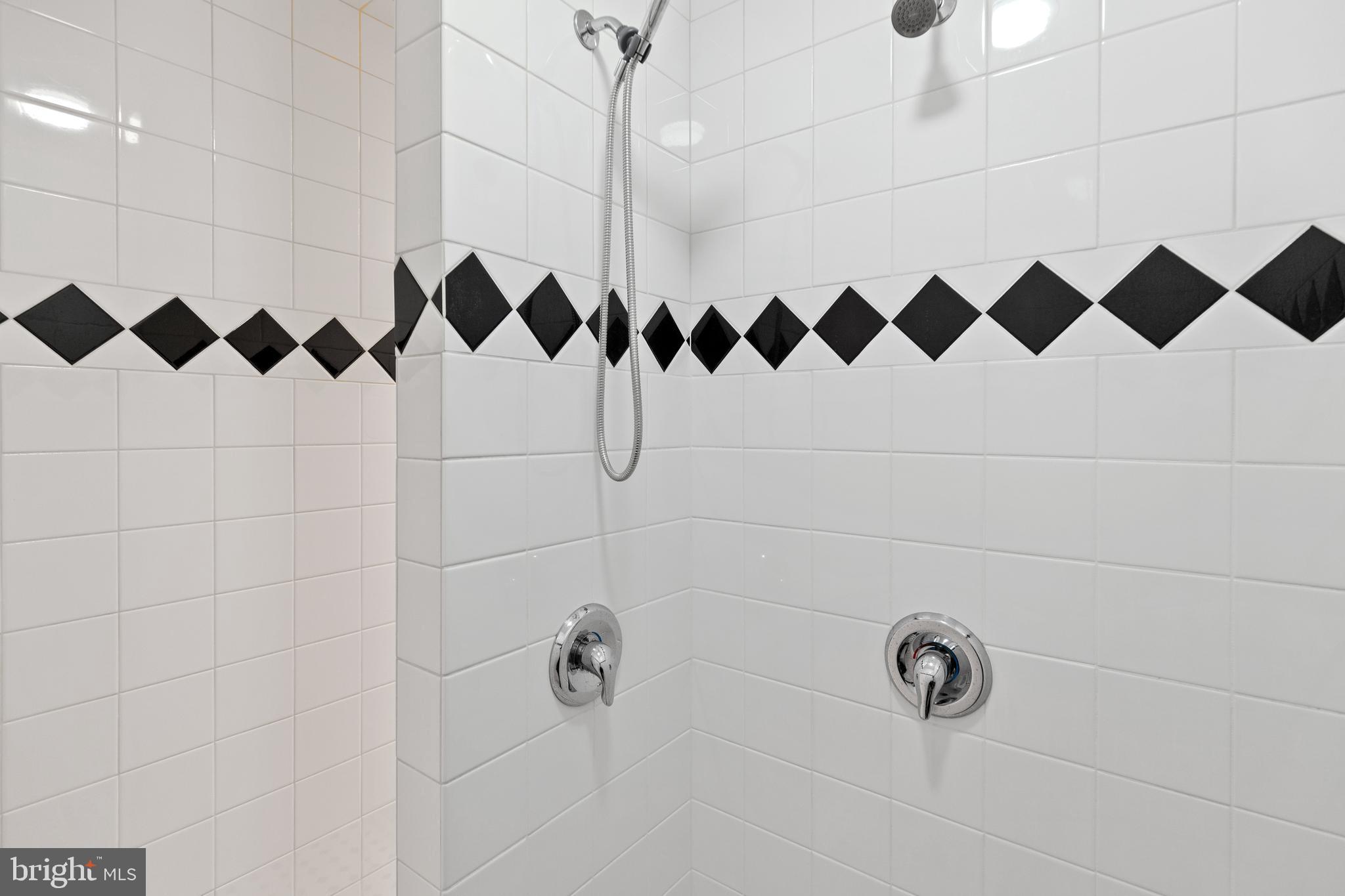 FOX LAKE - Residential