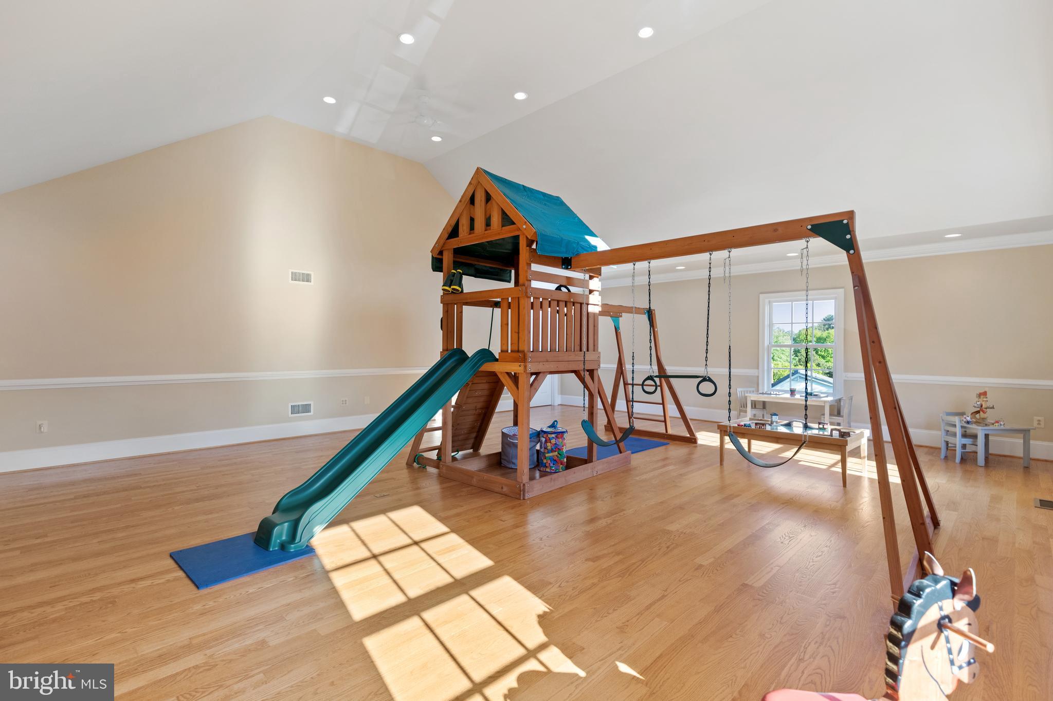 FOX LAKE - Residential