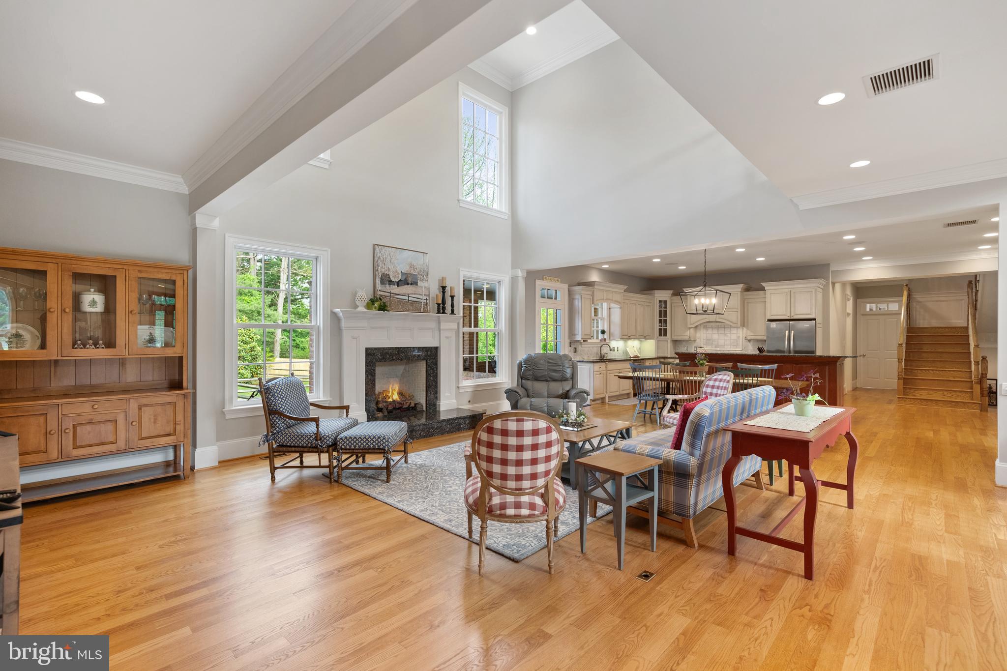 FOX LAKE - Residential