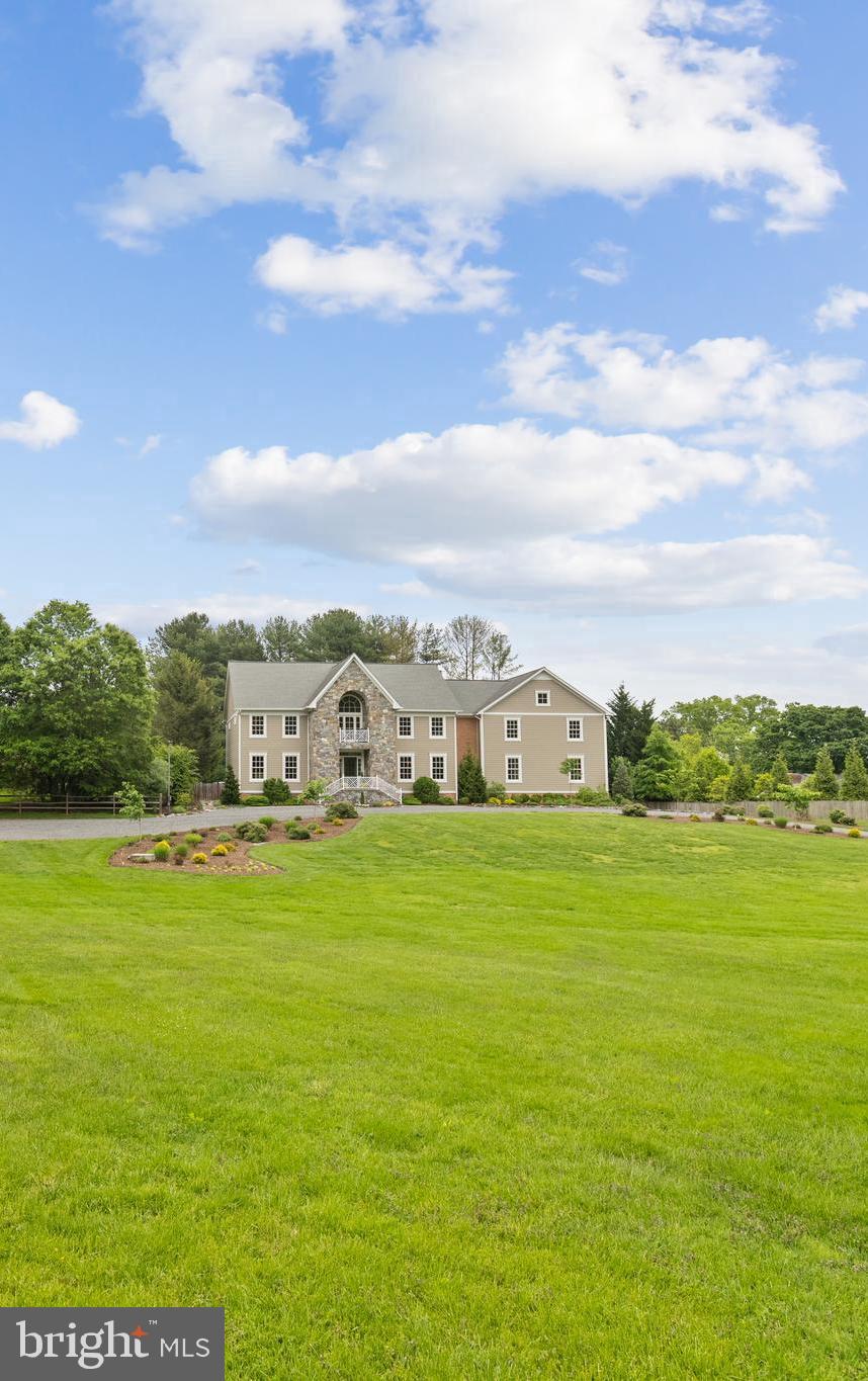 FOX LAKE - Residential