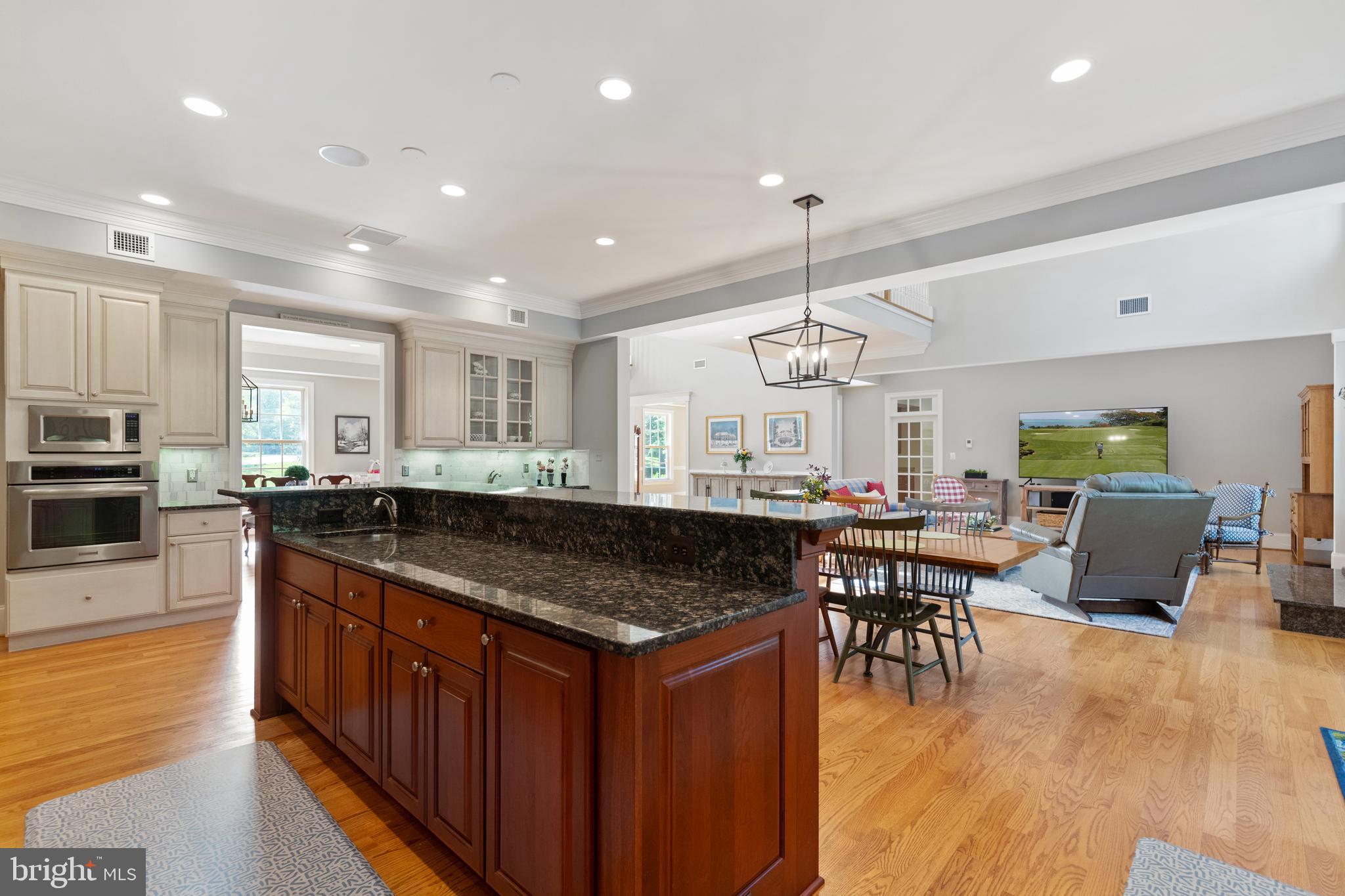 FOX LAKE - Residential