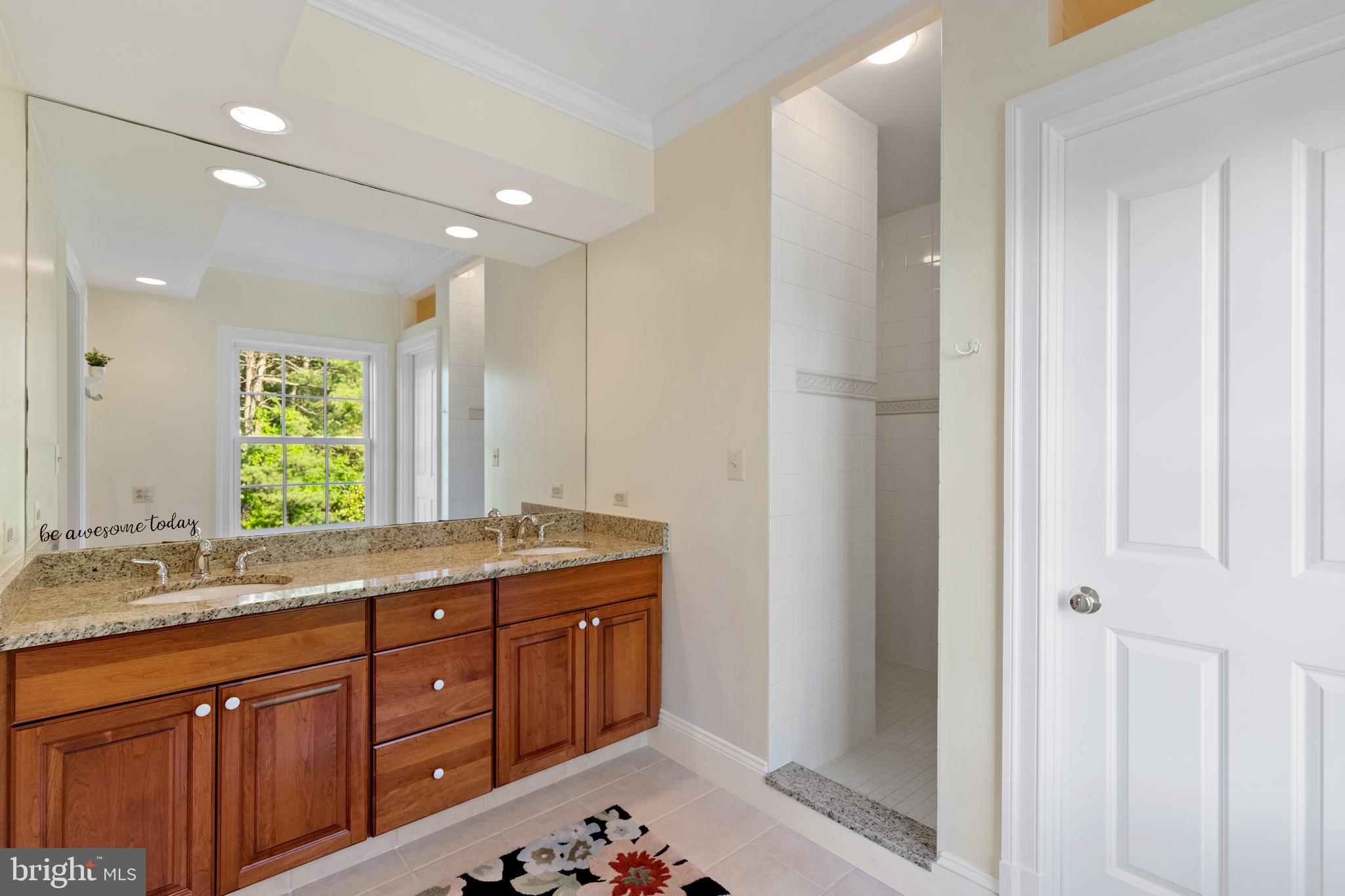 FOX LAKE - Residential