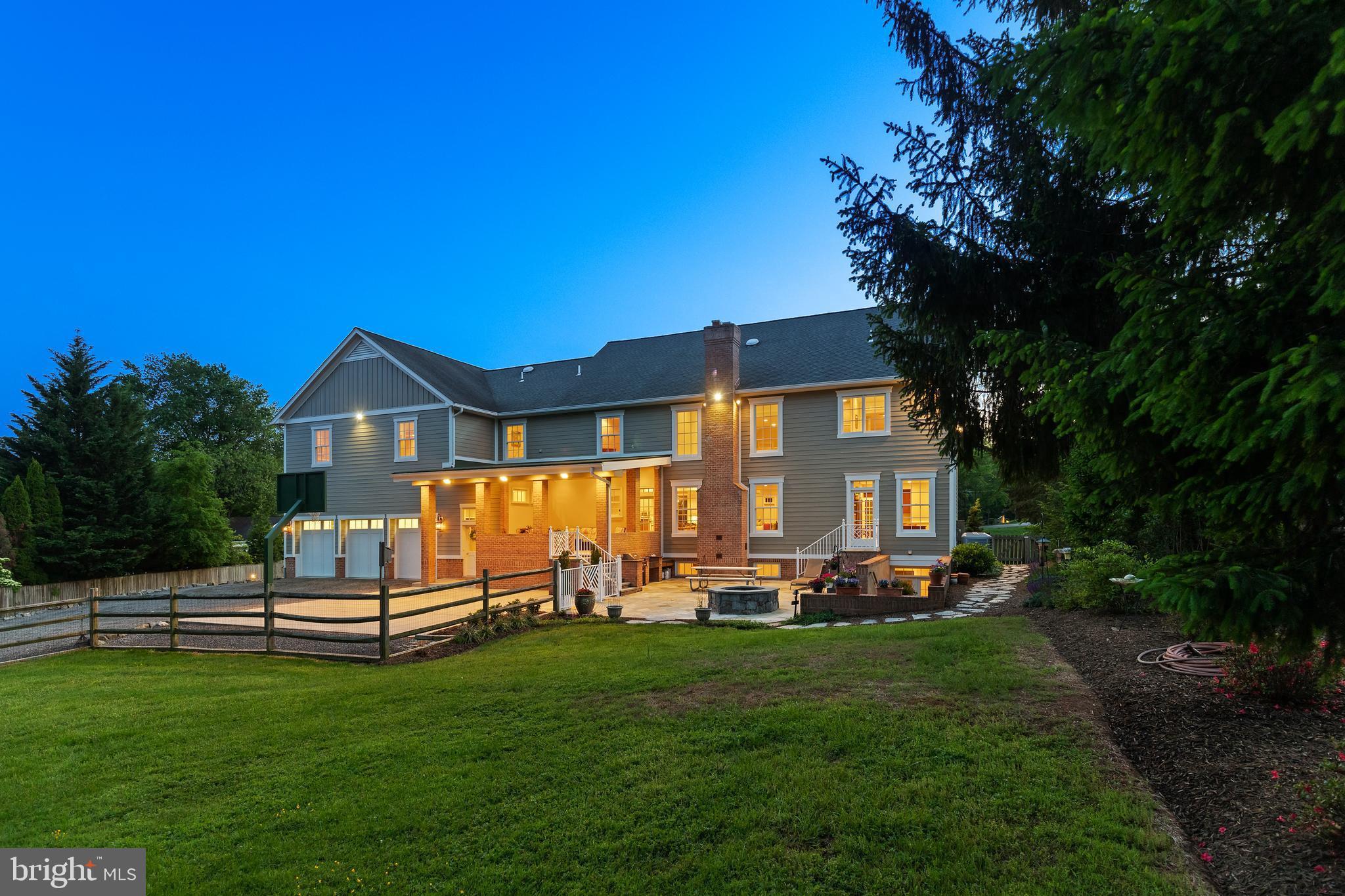 FOX LAKE - Residential