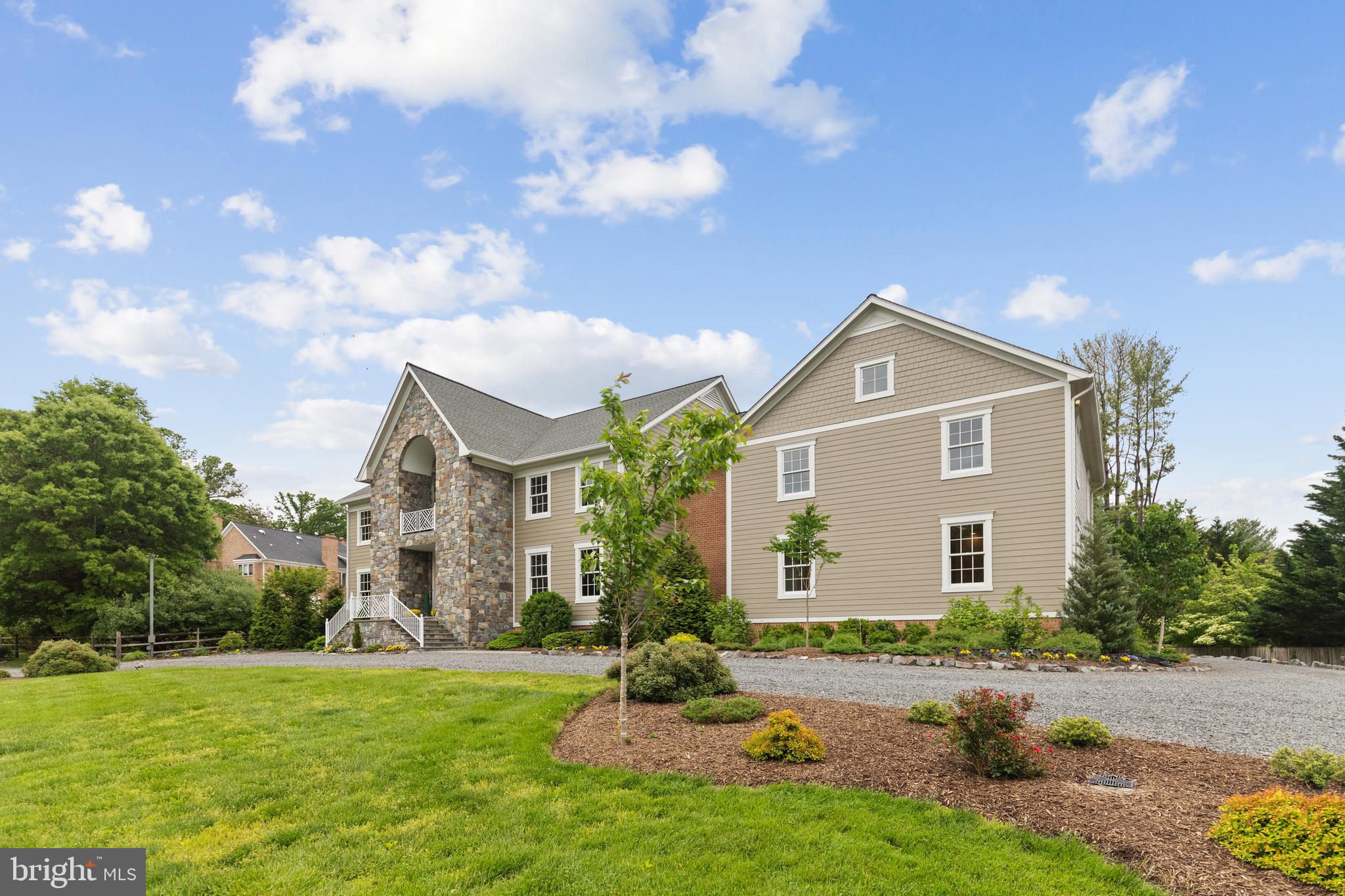 FOX LAKE - Residential