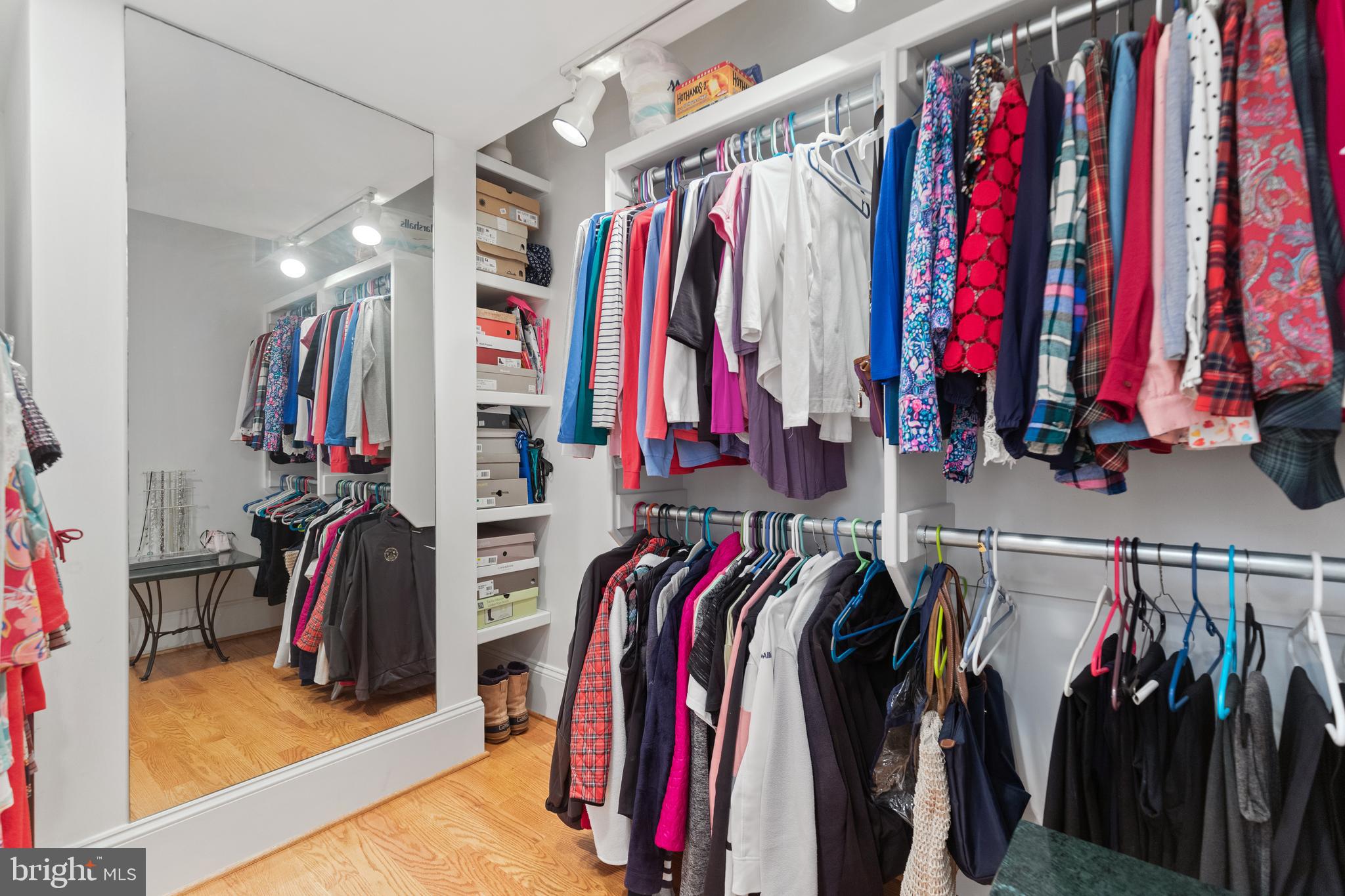 FOX LAKE - Residential