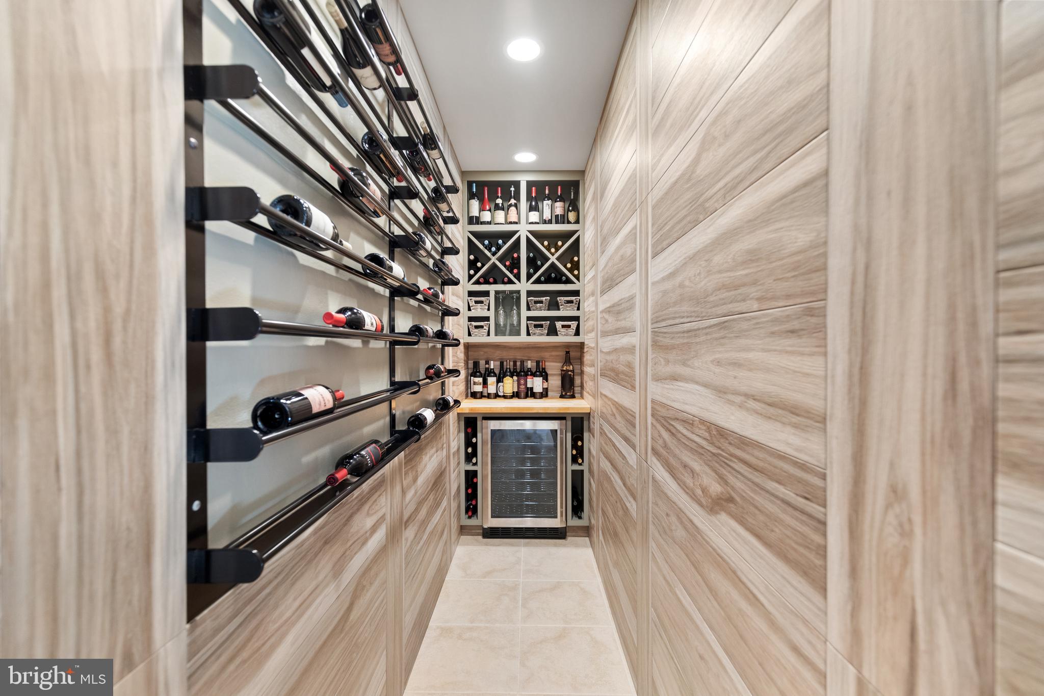 FOX LAKE - Residential