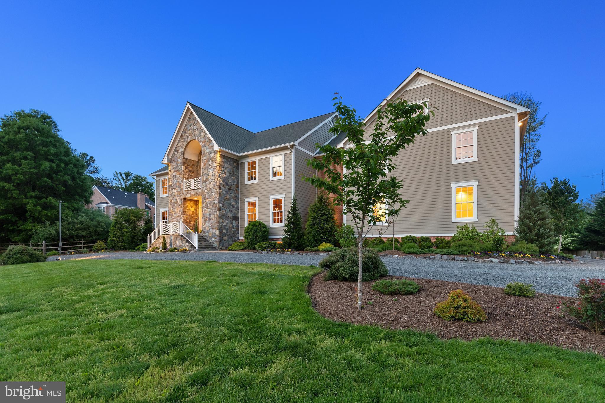 FOX LAKE - Residential