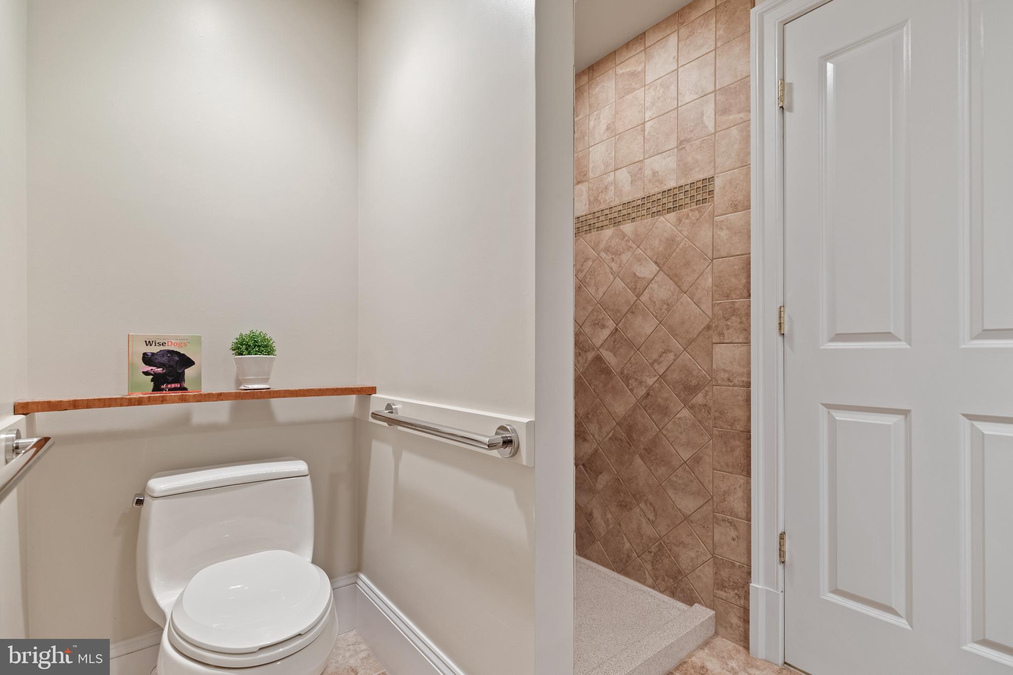 FOX LAKE - Residential