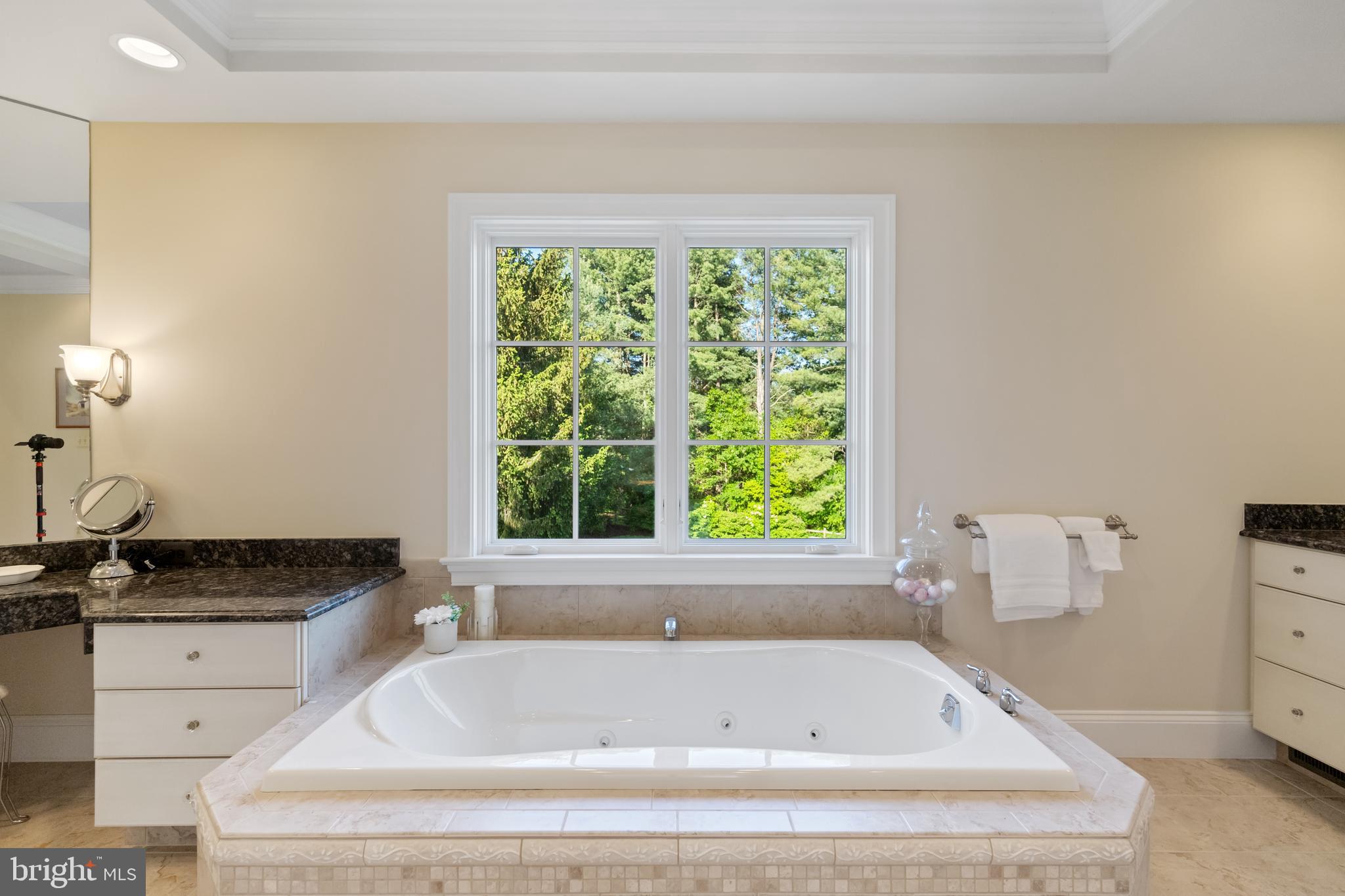 FOX LAKE - Residential