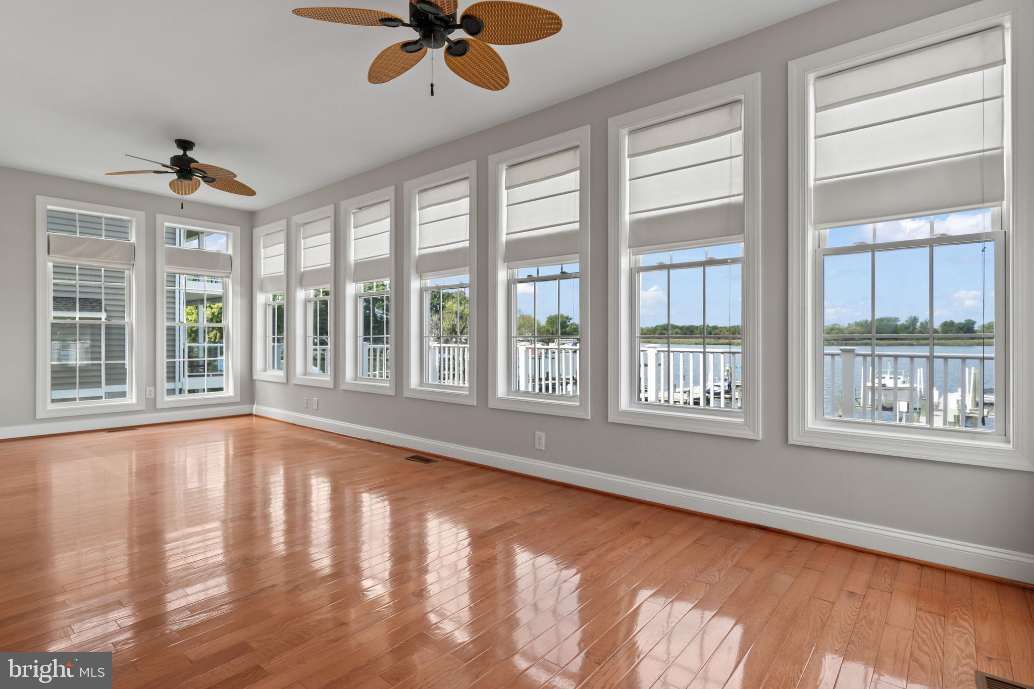 LYNCH POINT - Residential