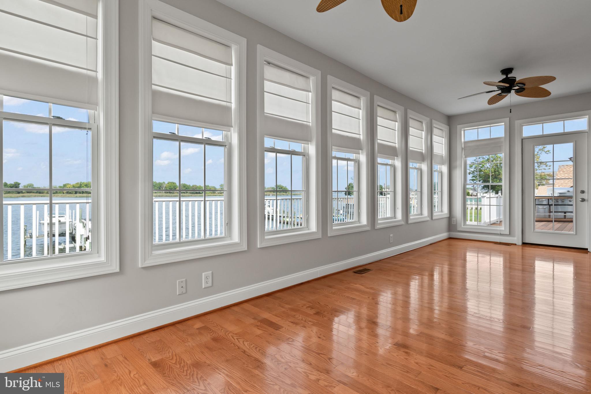 LYNCH POINT - Residential