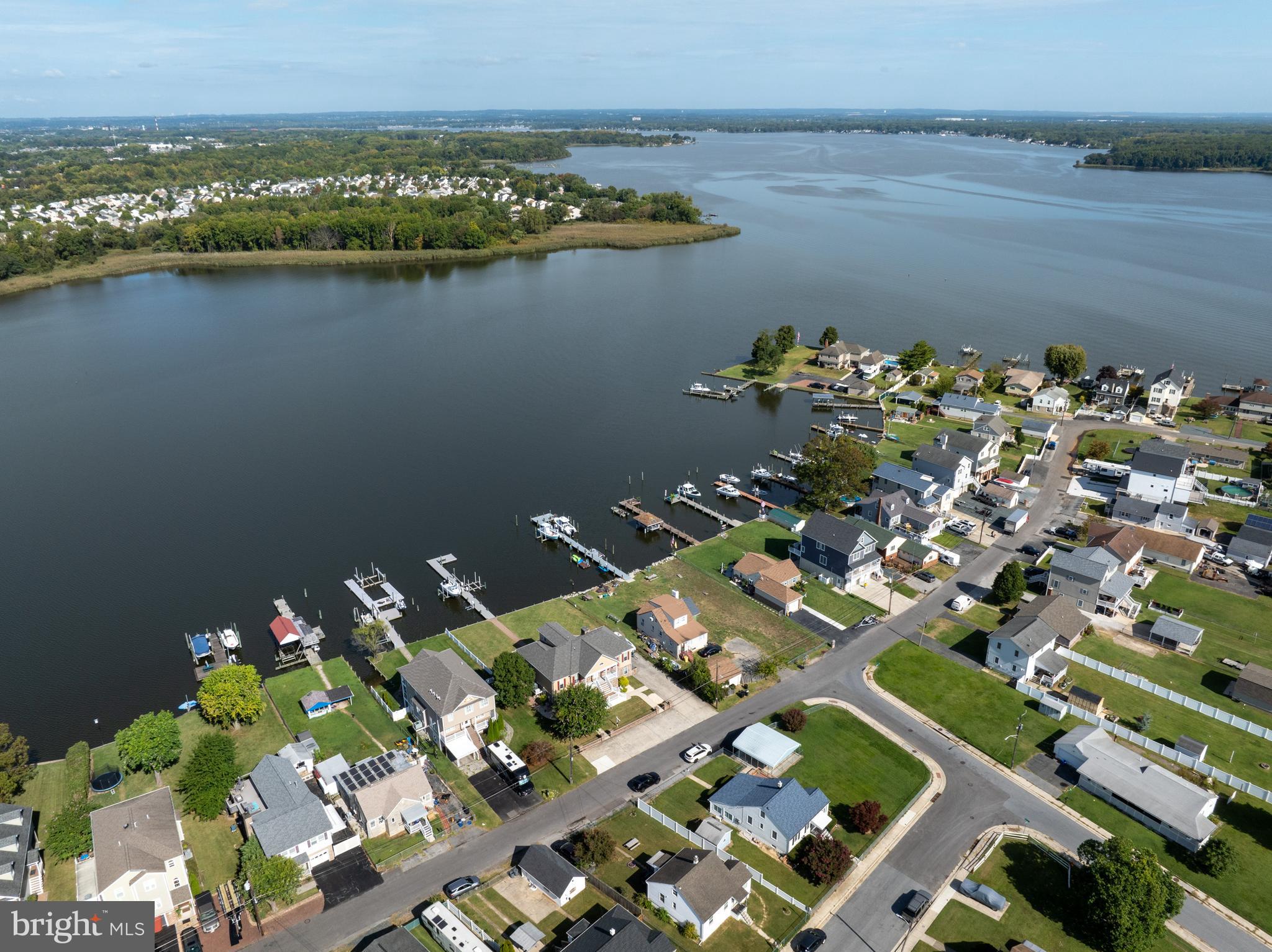 LYNCH POINT - Residential