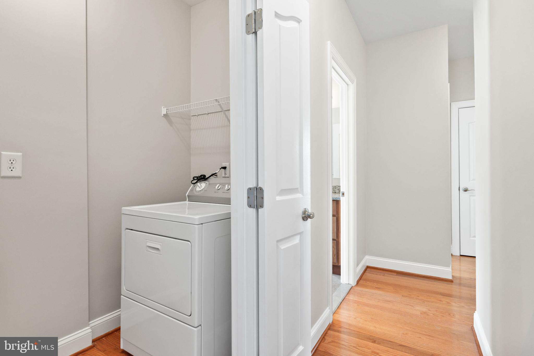 LYNCH POINT - Residential