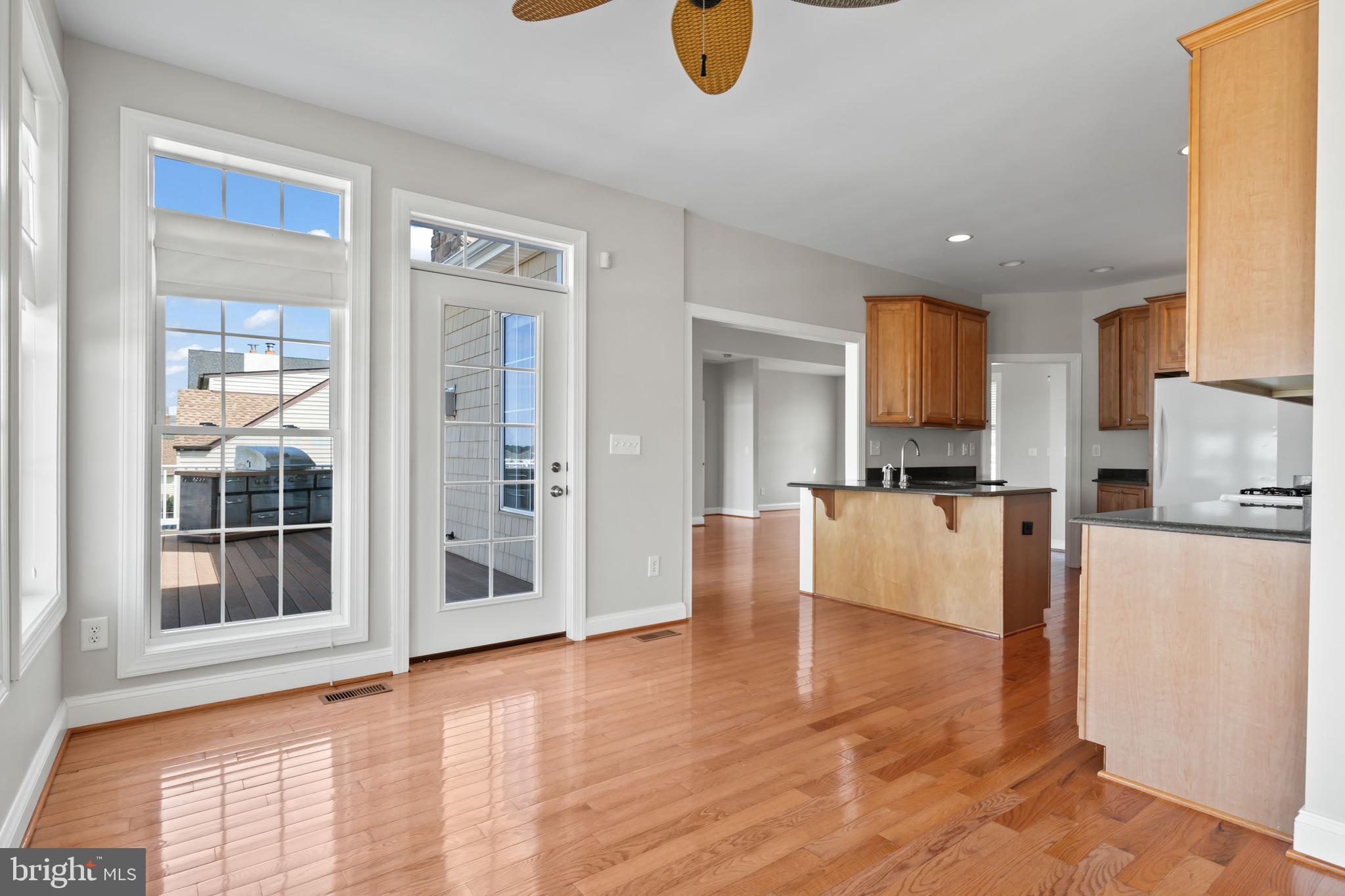 LYNCH POINT - Residential