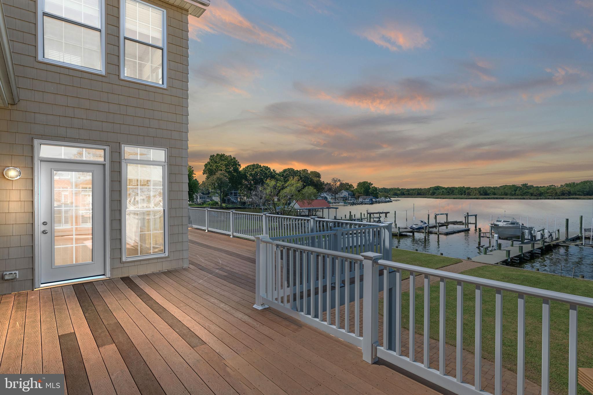 LYNCH POINT - Residential