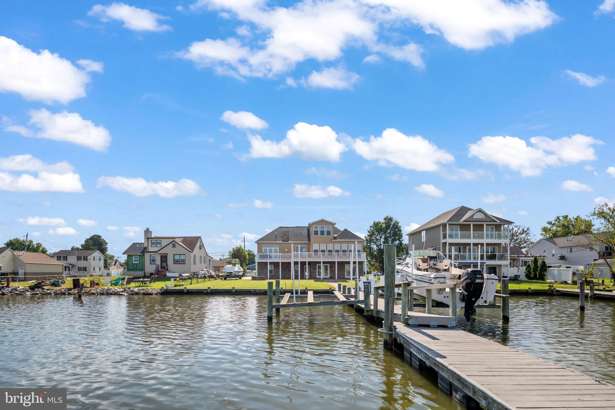 LYNCH POINT - Residential