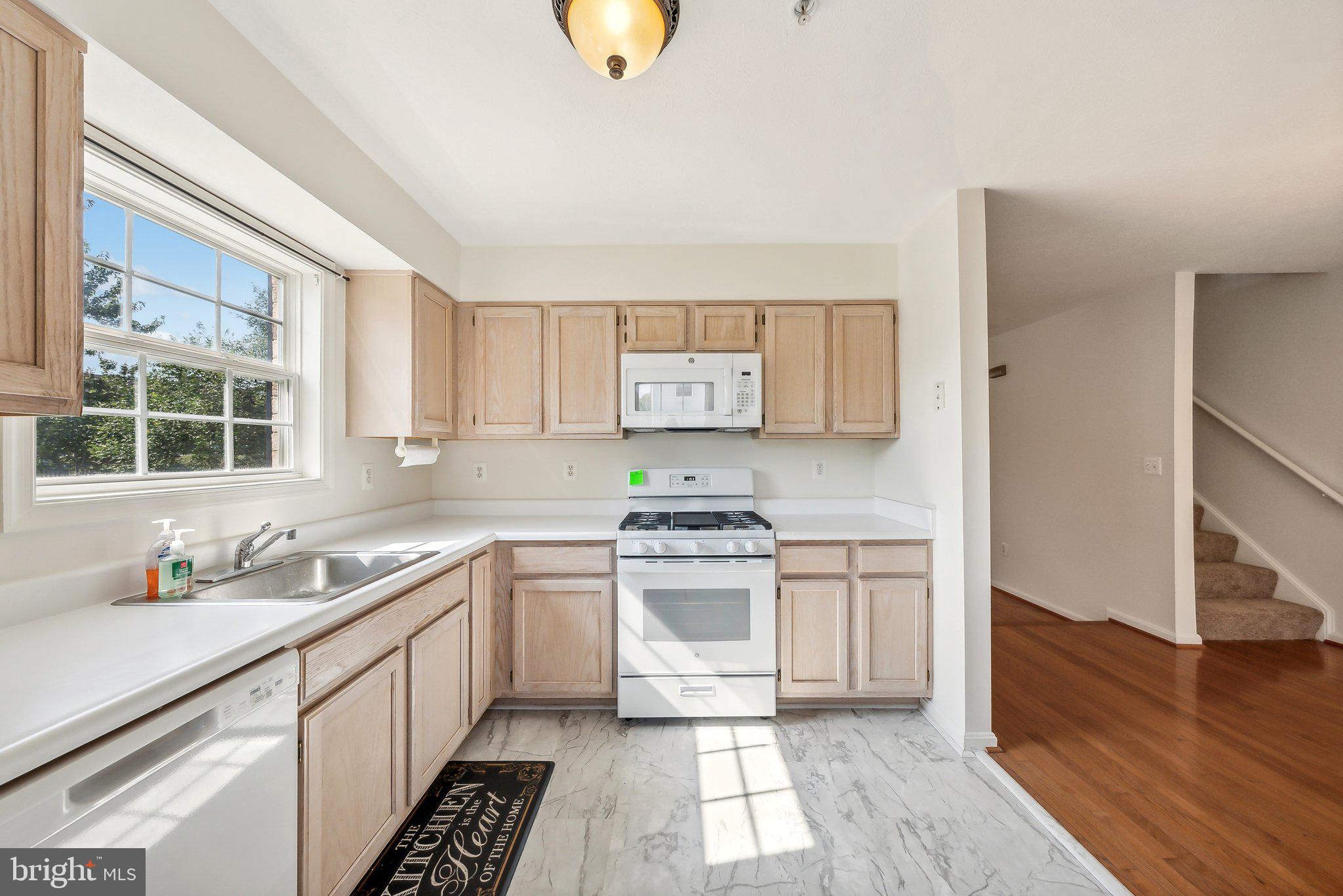 BONIWOOD - Residential Lease