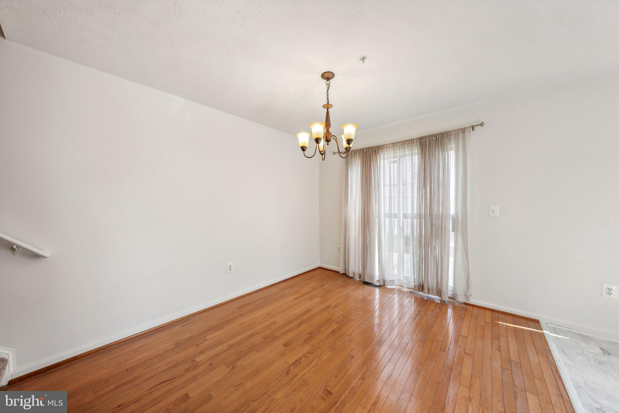 BONIWOOD - Residential Lease