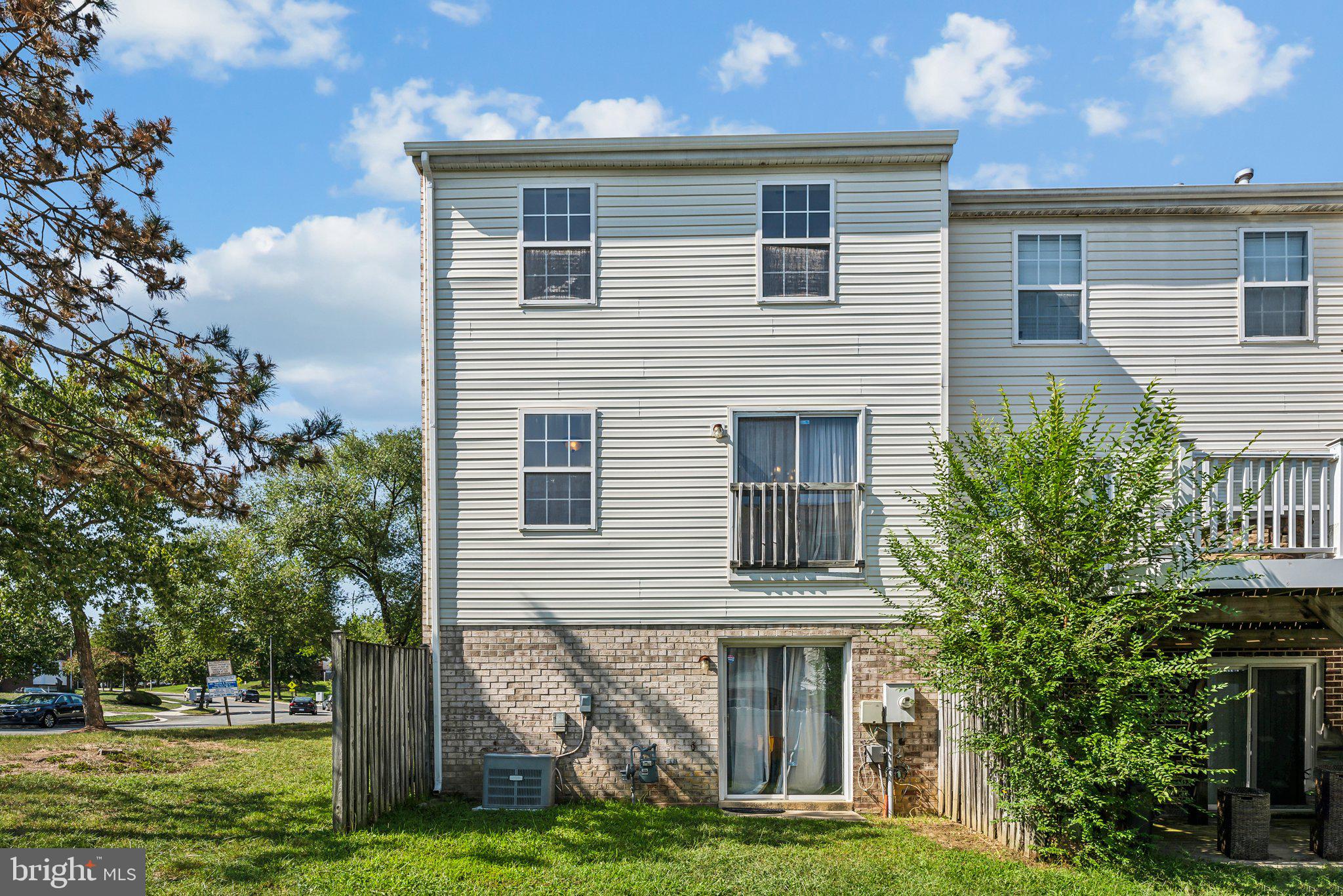 BONIWOOD - Residential Lease