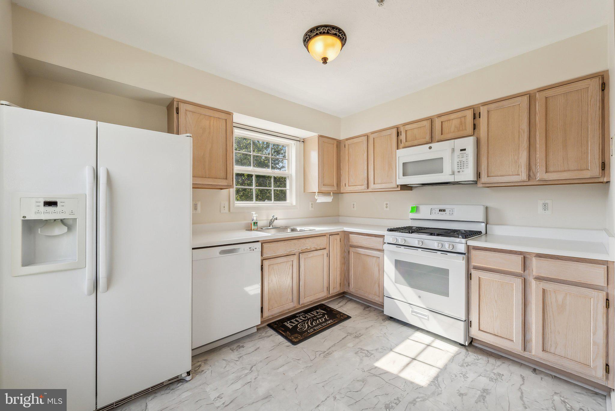 BONIWOOD - Residential Lease