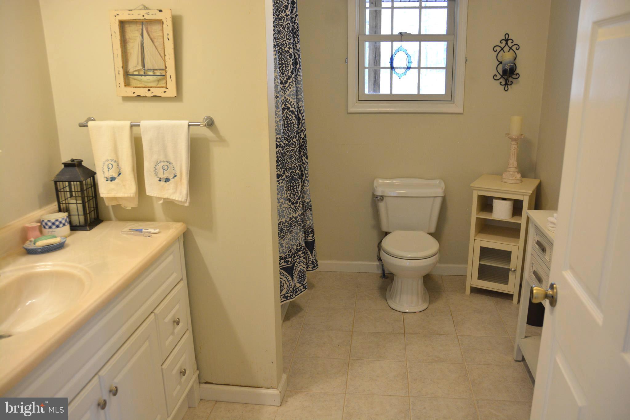 QUAKER WOODS - Residential