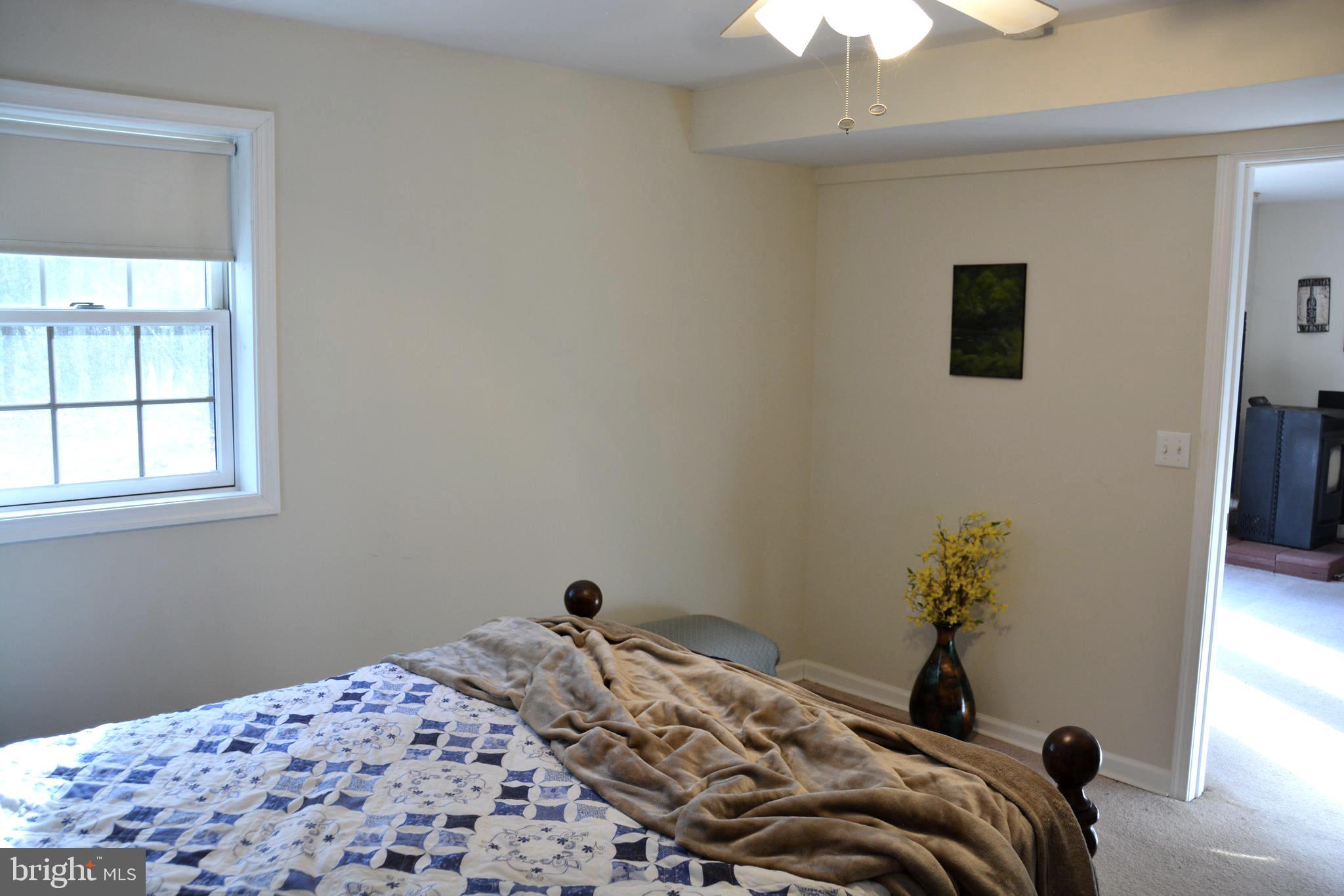 QUAKER WOODS - Residential