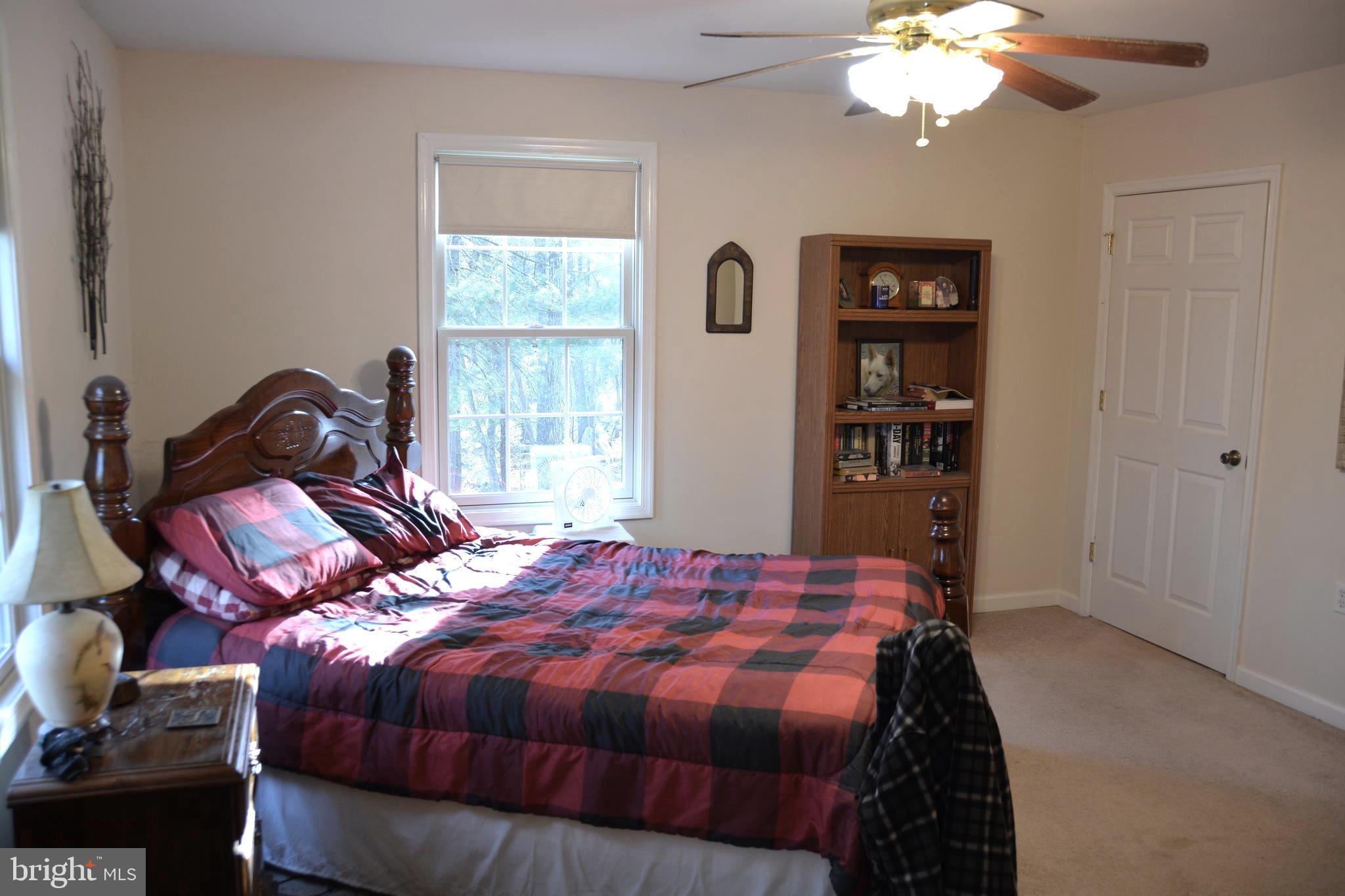 QUAKER WOODS - Residential