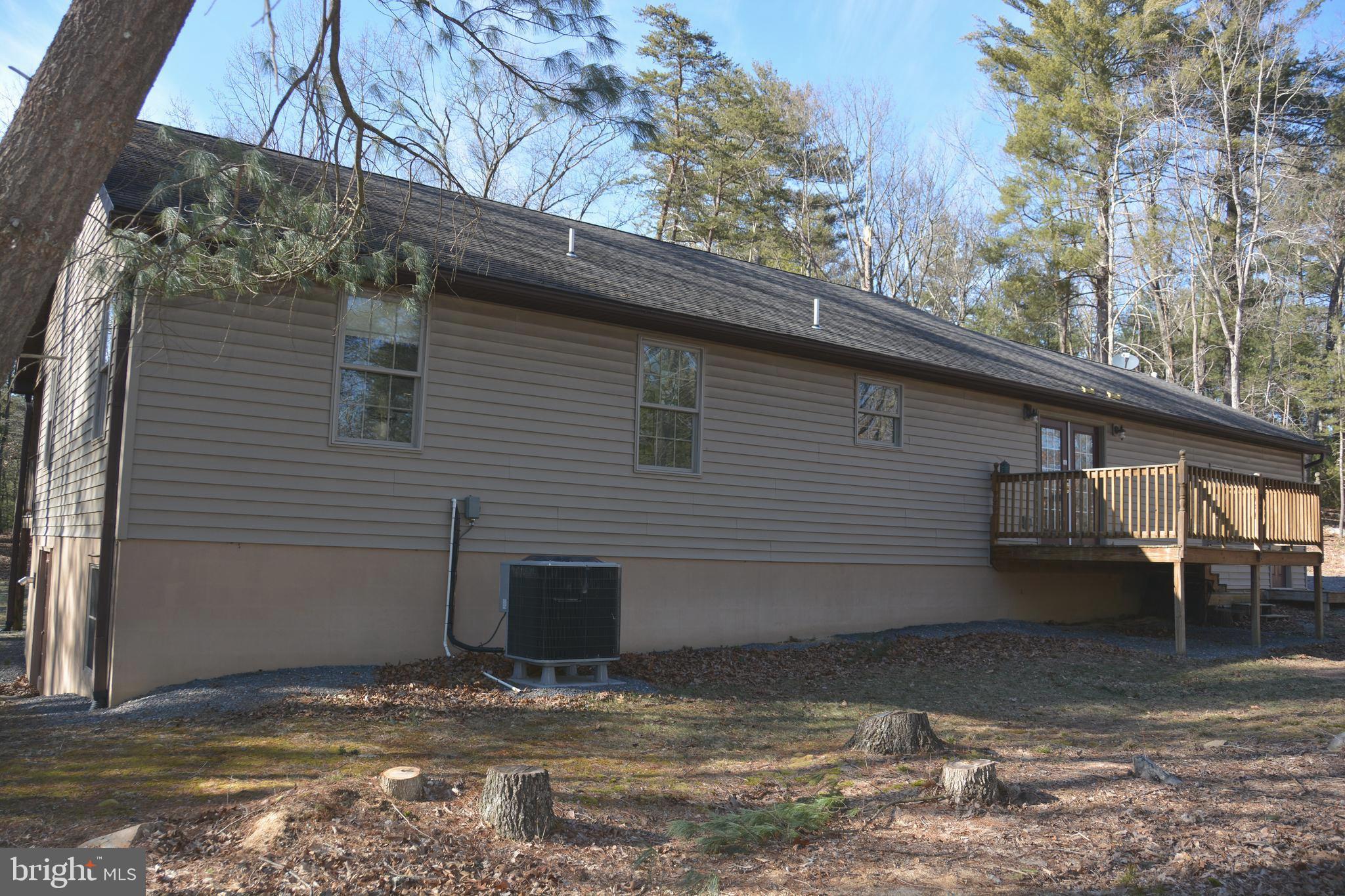 QUAKER WOODS - Residential