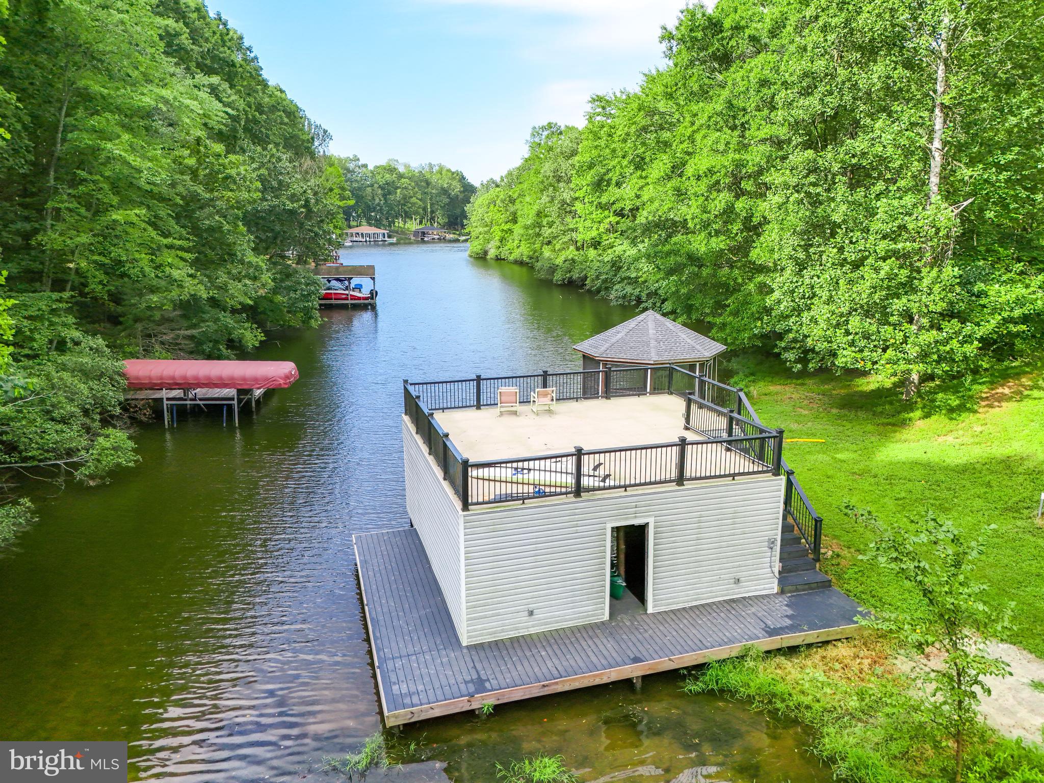 BEAR TREE COVE - Residential