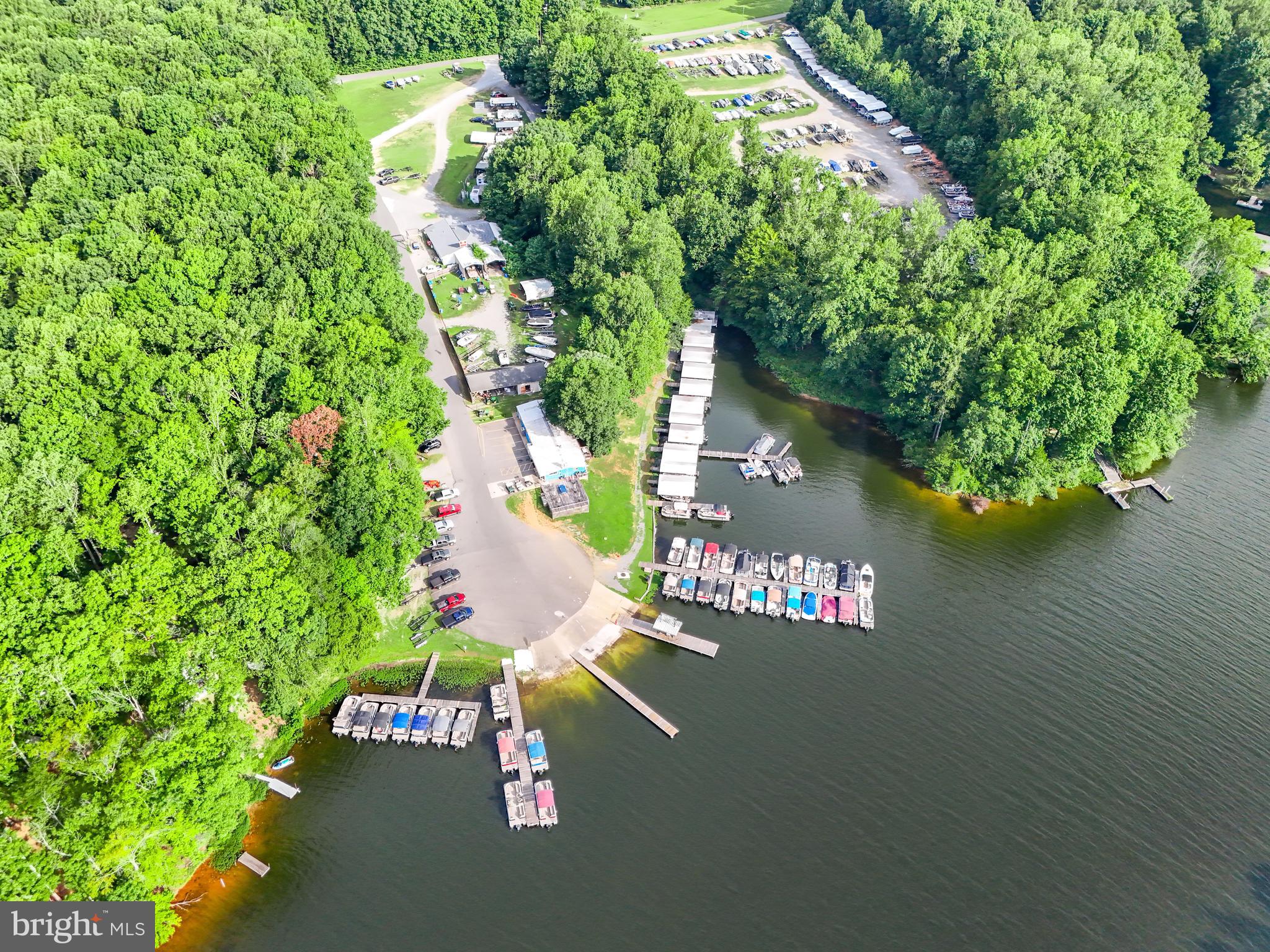 BEAR TREE COVE - Residential