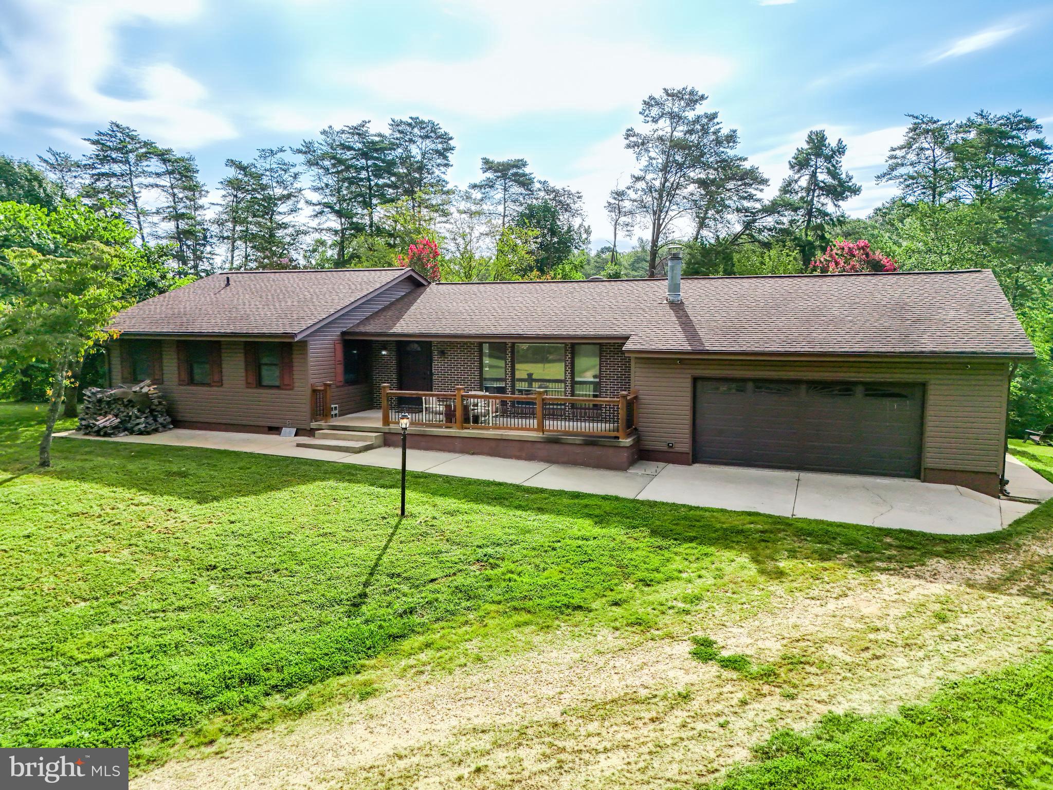 BEAR TREE COVE - Residential