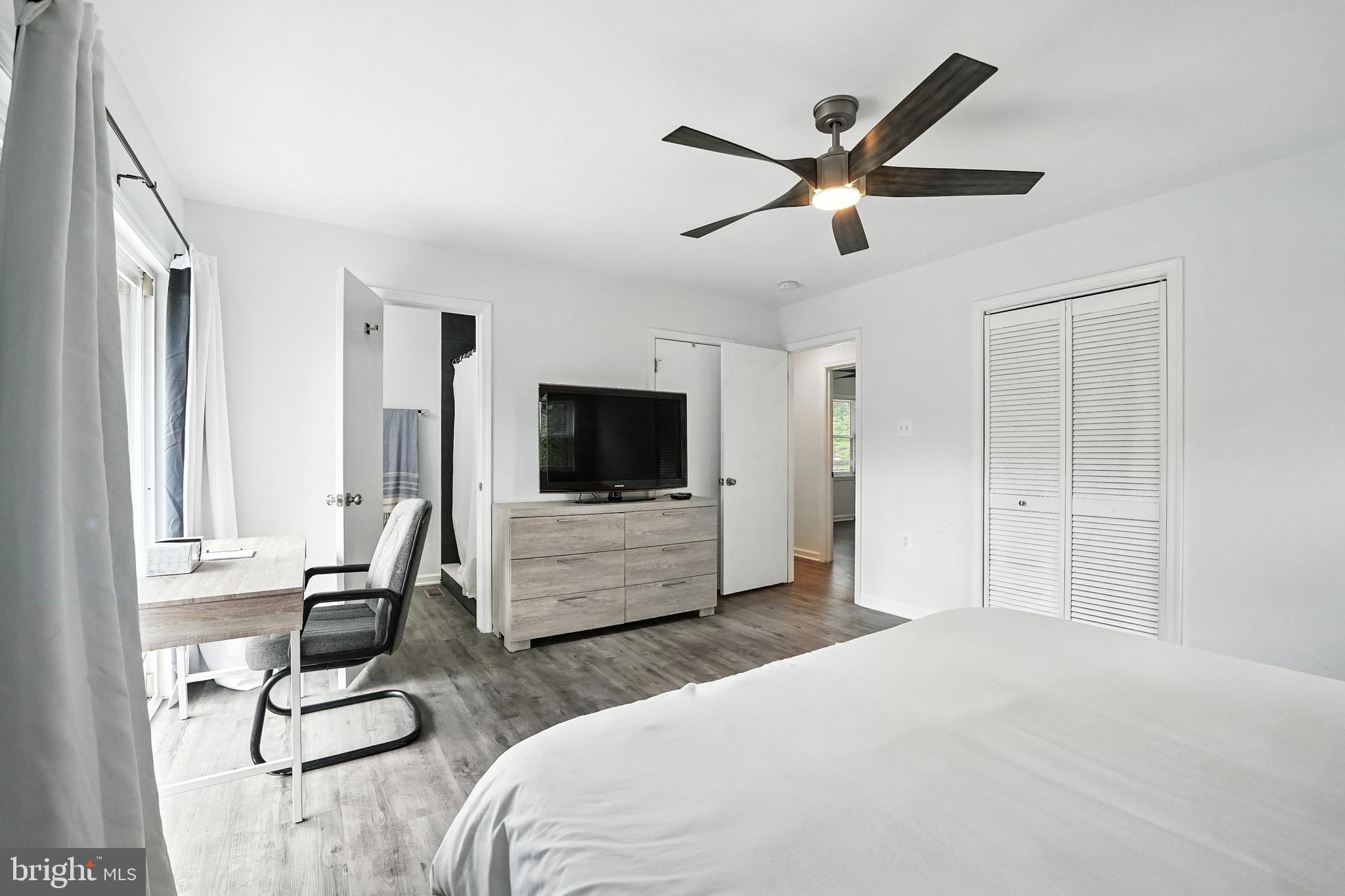 BEAR TREE COVE - Residential