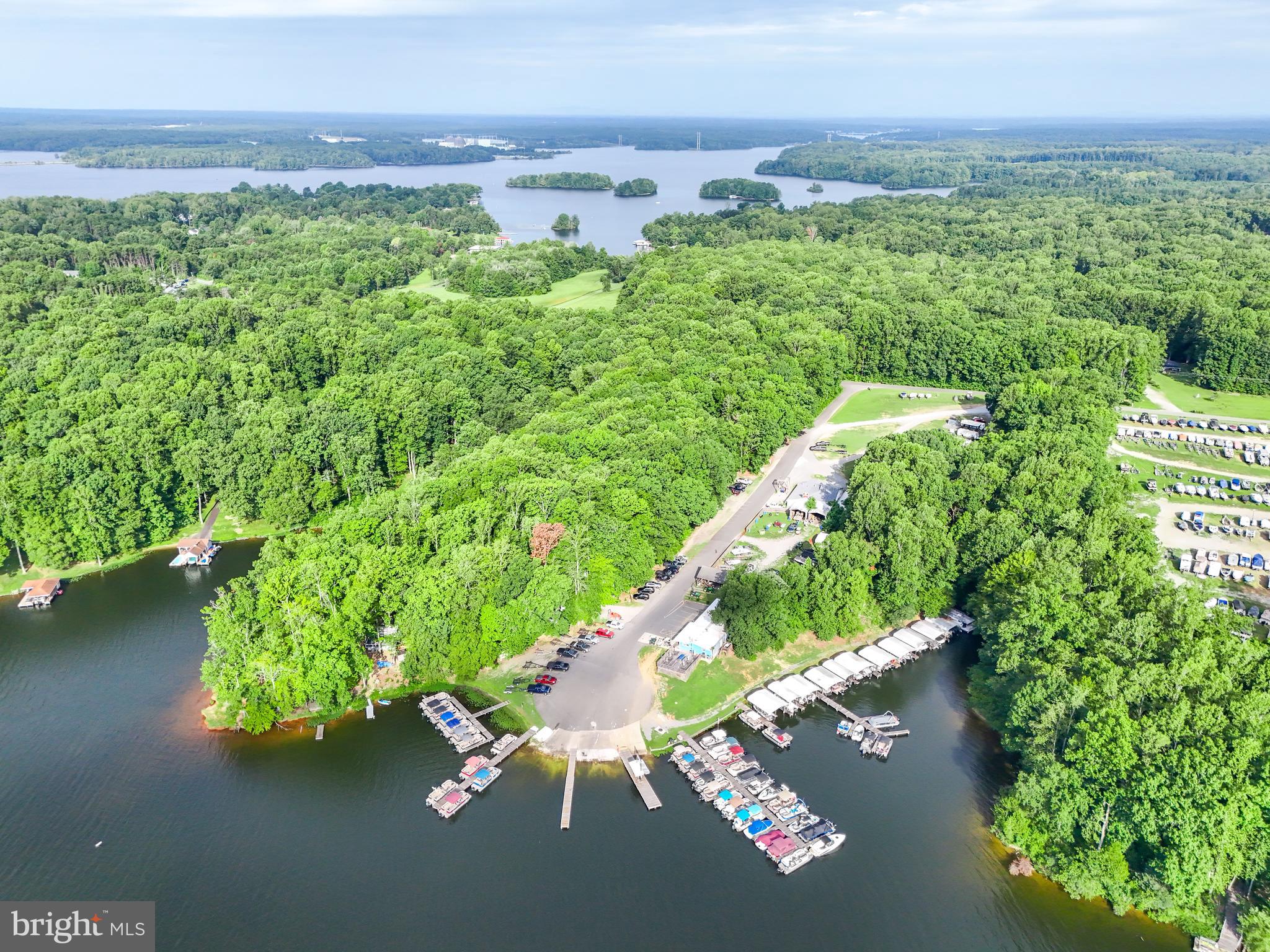 BEAR TREE COVE - Residential