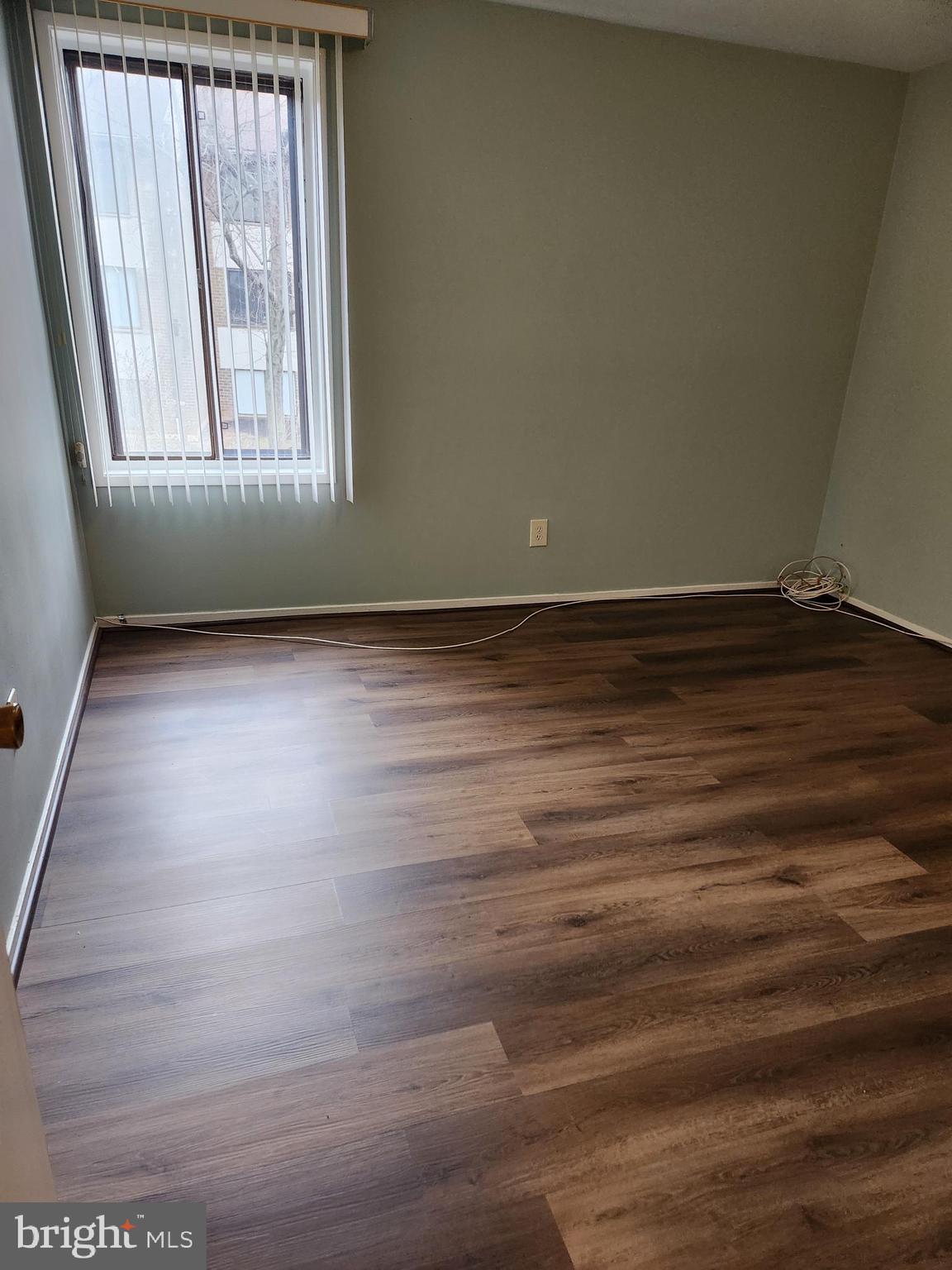 JEFFERSON MEWS - Residential