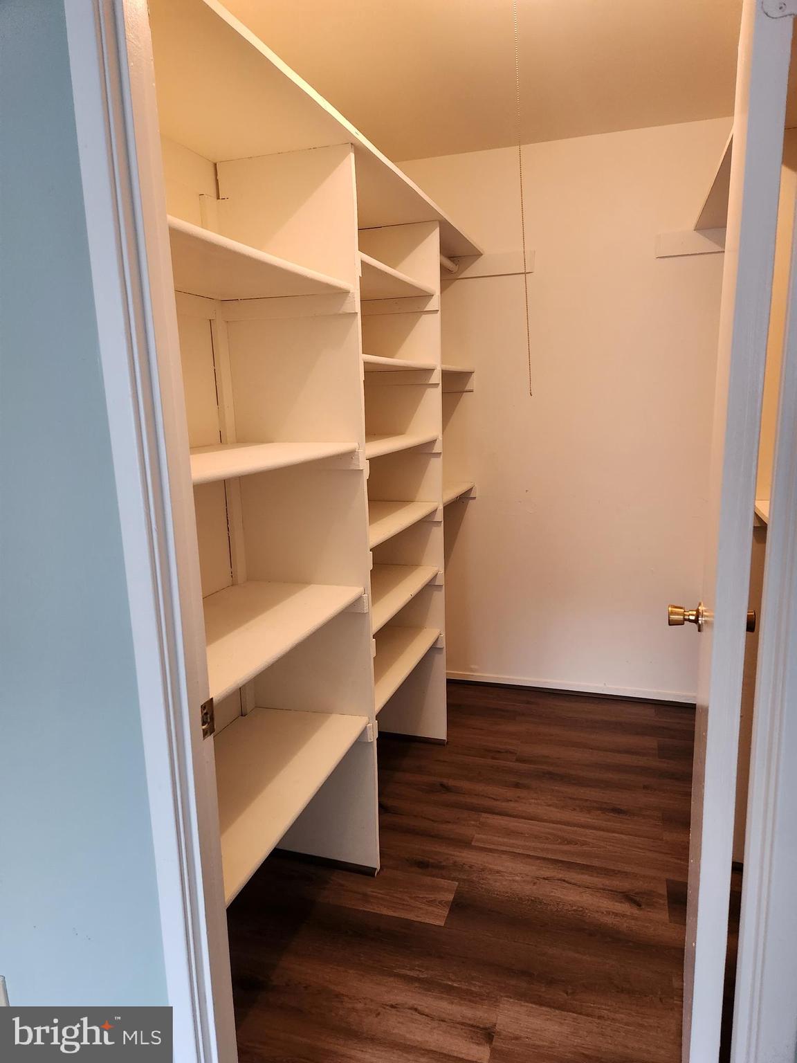 JEFFERSON MEWS - Residential