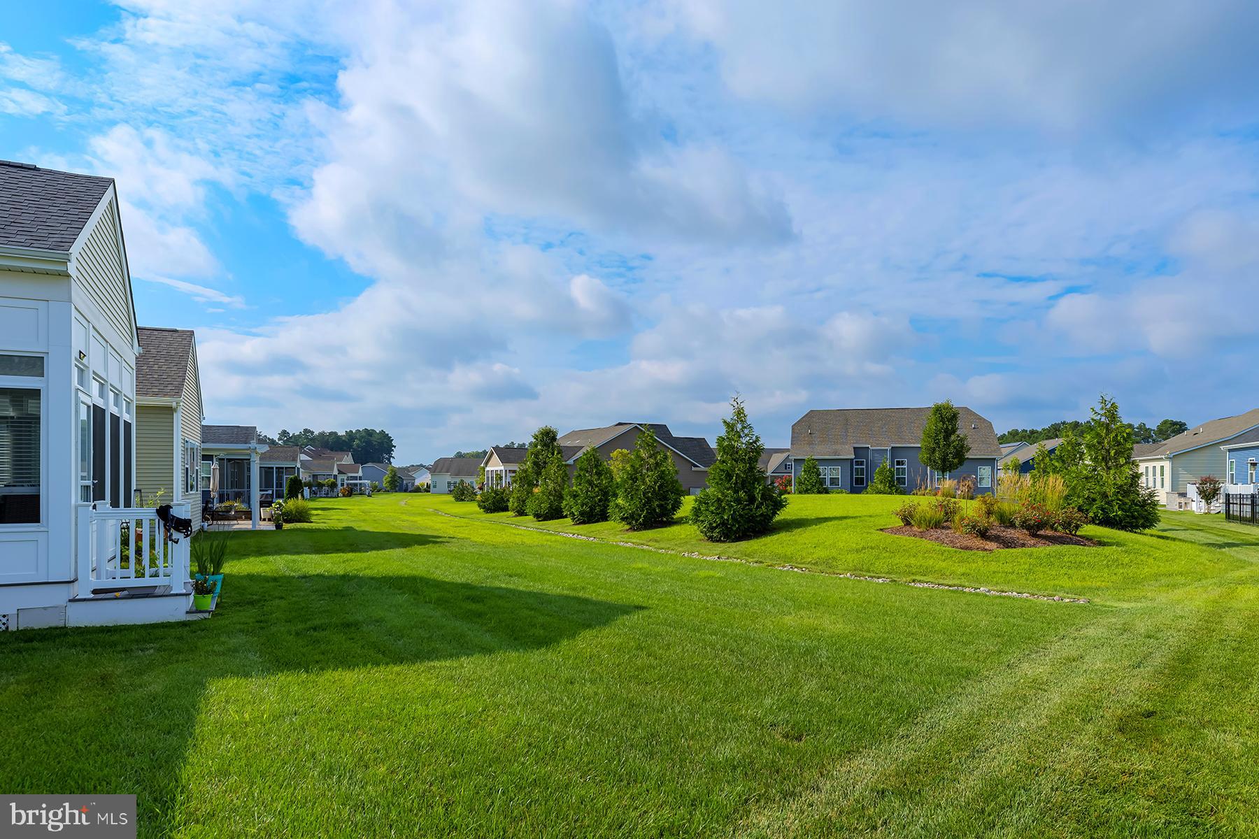 PENINSULA LAKES - Residential