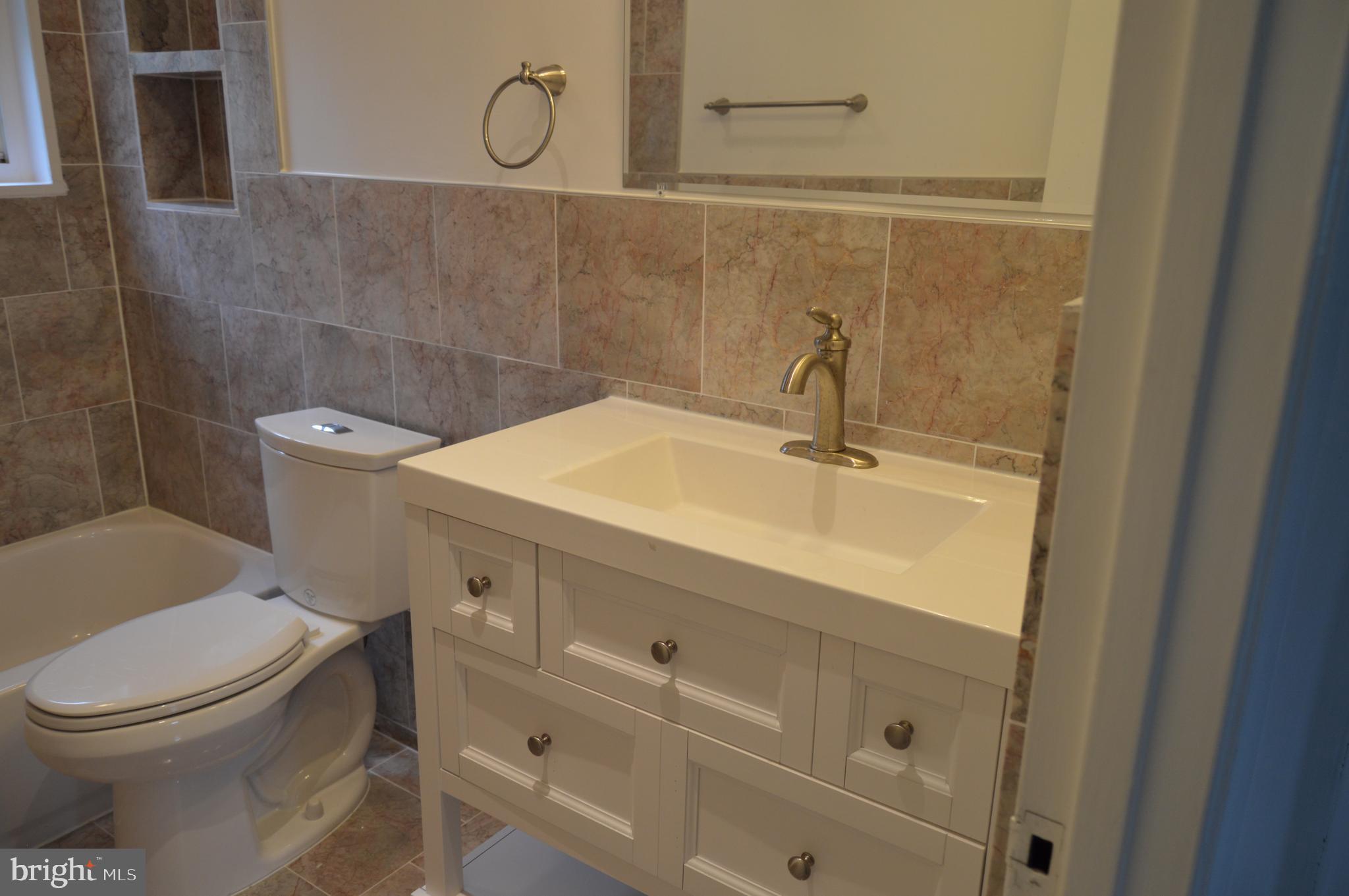 FAIRVIEW - Residential Lease