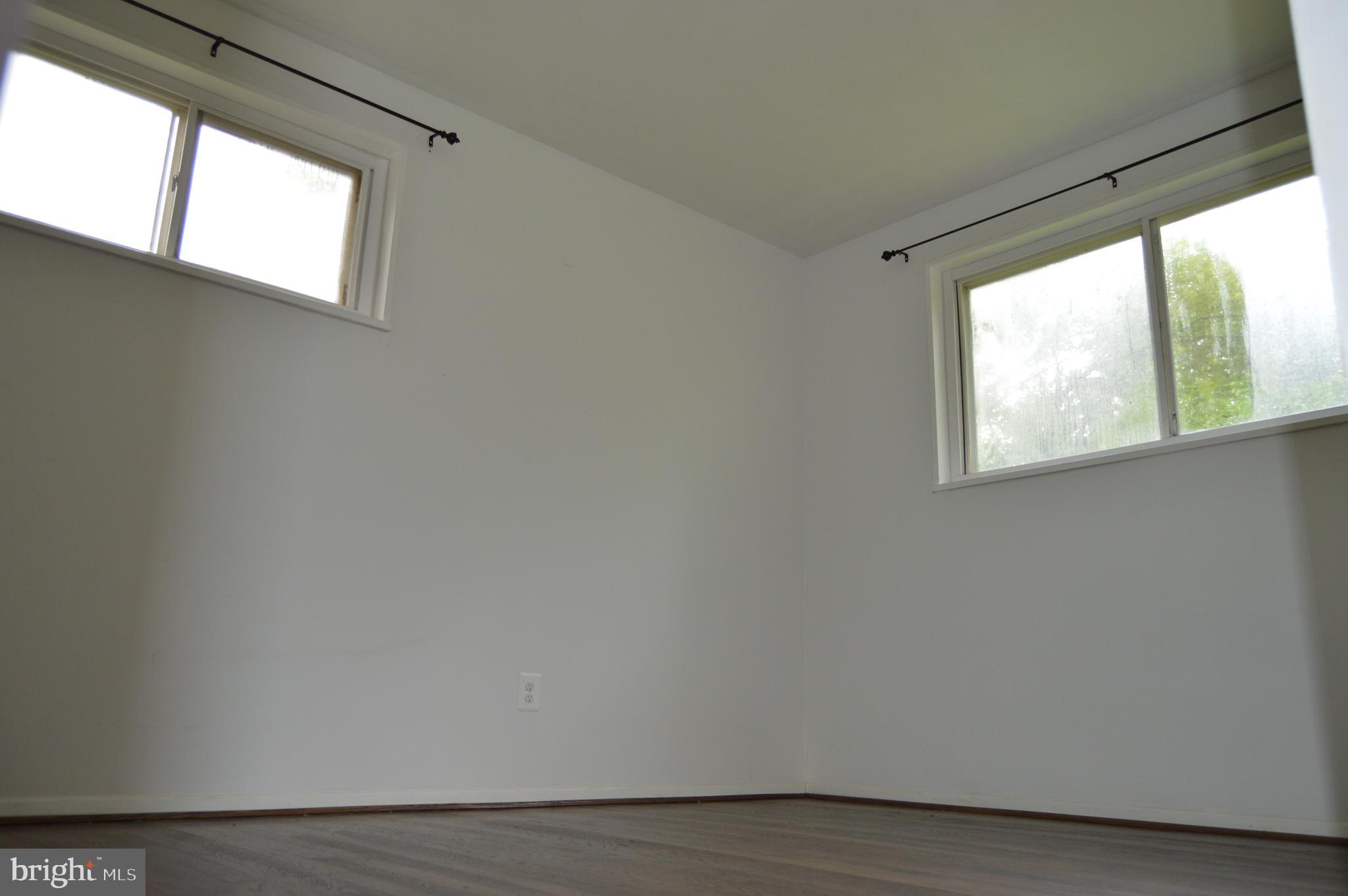 FAIRVIEW - Residential Lease