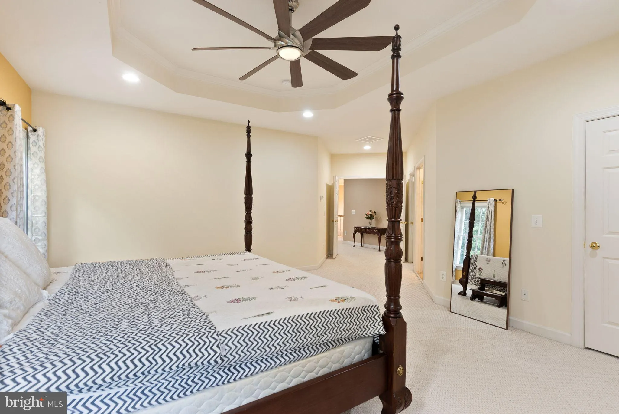 Gainesville, Virginia 20155, United States, 4 Bedrooms Bedrooms, ,5 BathroomsBathrooms,Residential,Active,109098