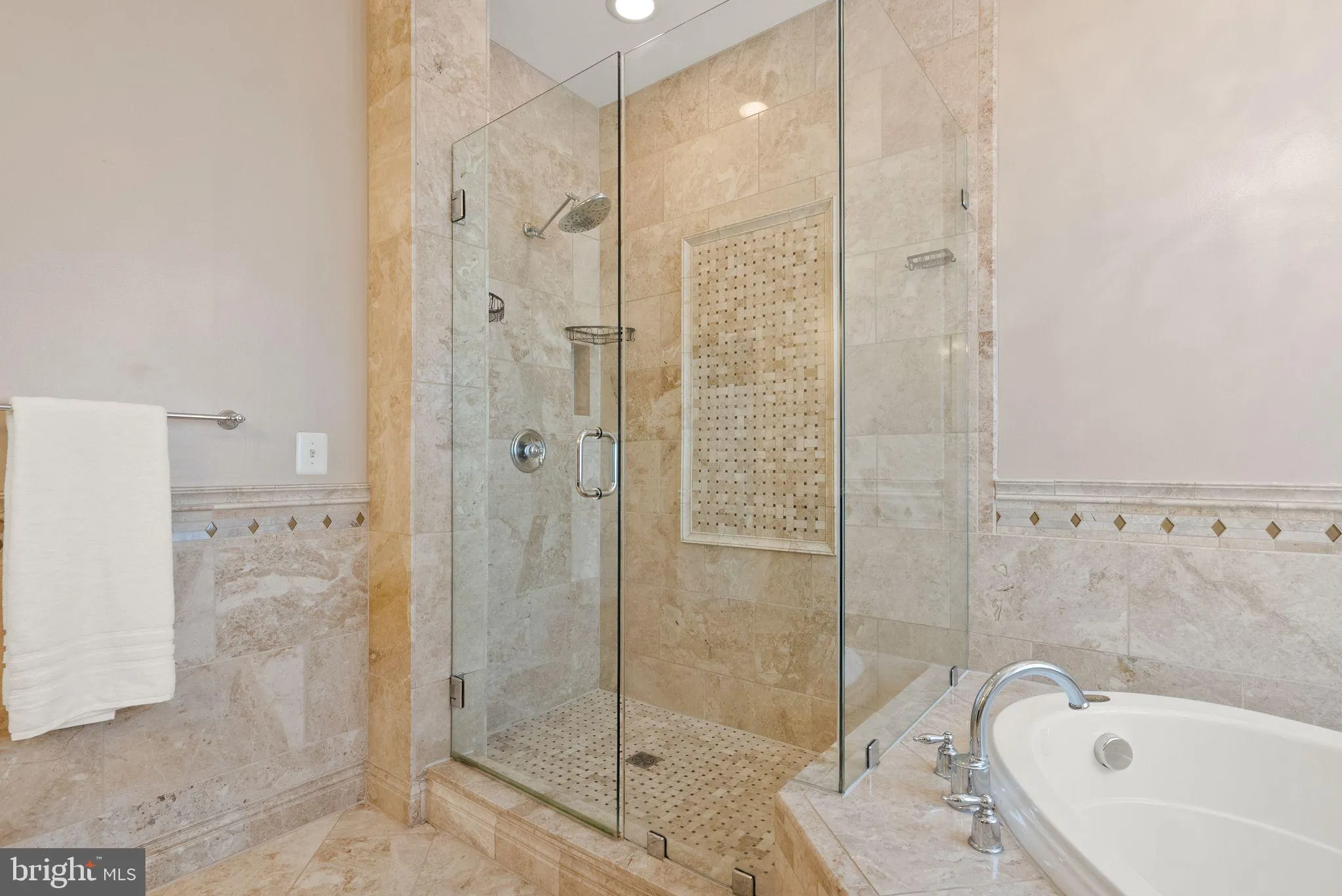 Gainesville, Virginia 20155, United States, 4 Bedrooms Bedrooms, ,5 BathroomsBathrooms,Residential,Active,109098