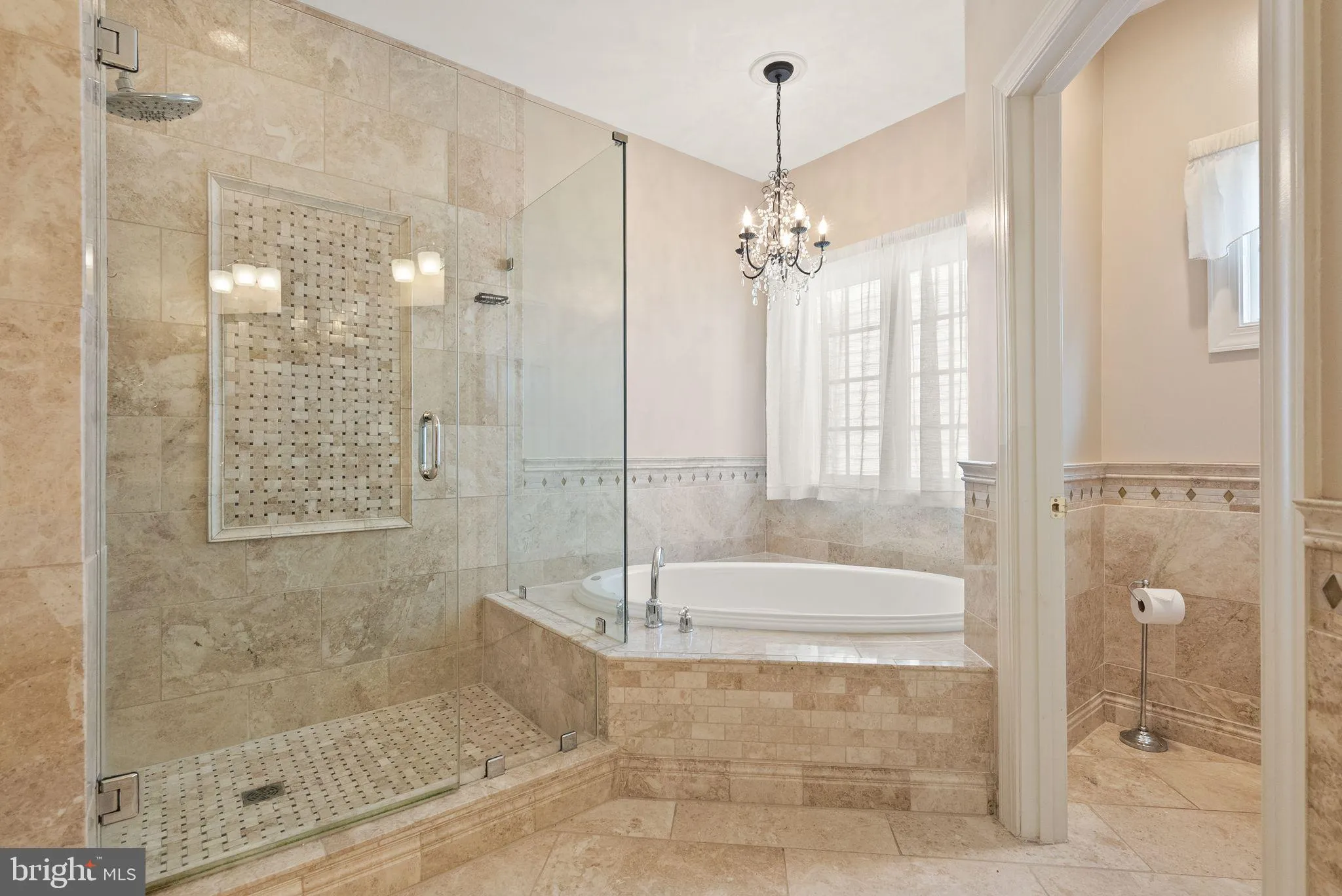 Gainesville, Virginia 20155, United States, 4 Bedrooms Bedrooms, ,5 BathroomsBathrooms,Residential,Active,109098