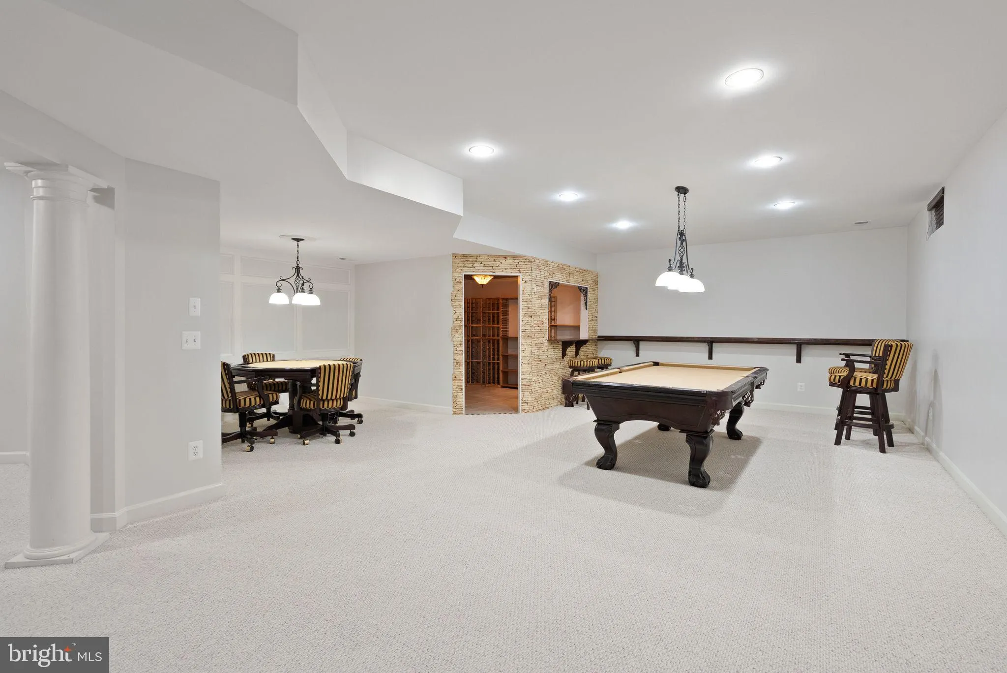 Gainesville, Virginia 20155, United States, 4 Bedrooms Bedrooms, ,5 BathroomsBathrooms,Residential,Active,109098