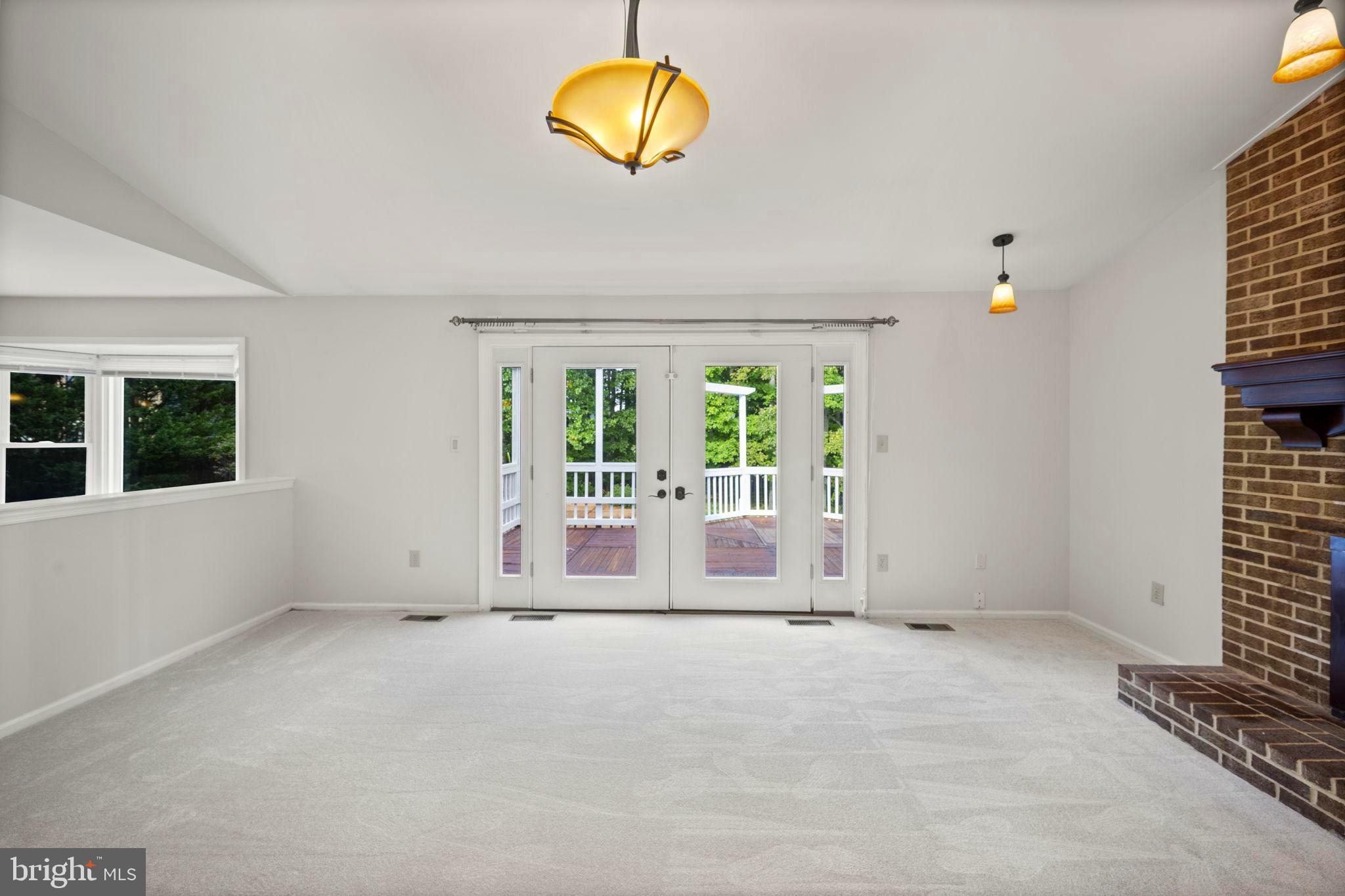 MONTPELIER WOODS - Residential