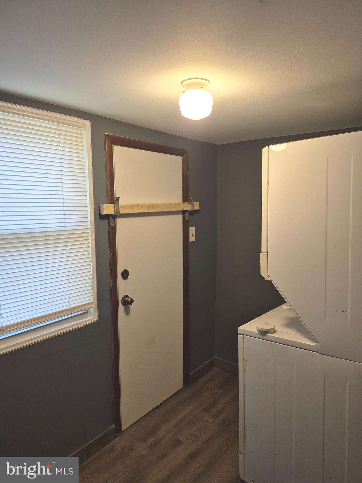 PHILADELPHIA (SOUTHWEST) - Residential Lease